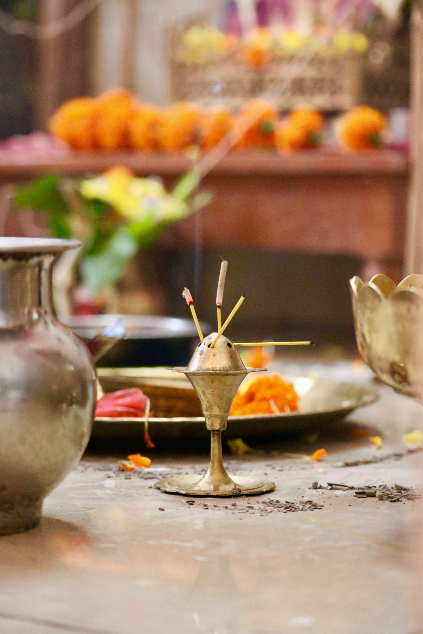 Canon EF-S 55-250mm F4-5.6 IS STM sample photo. Puja is almost over ... photography