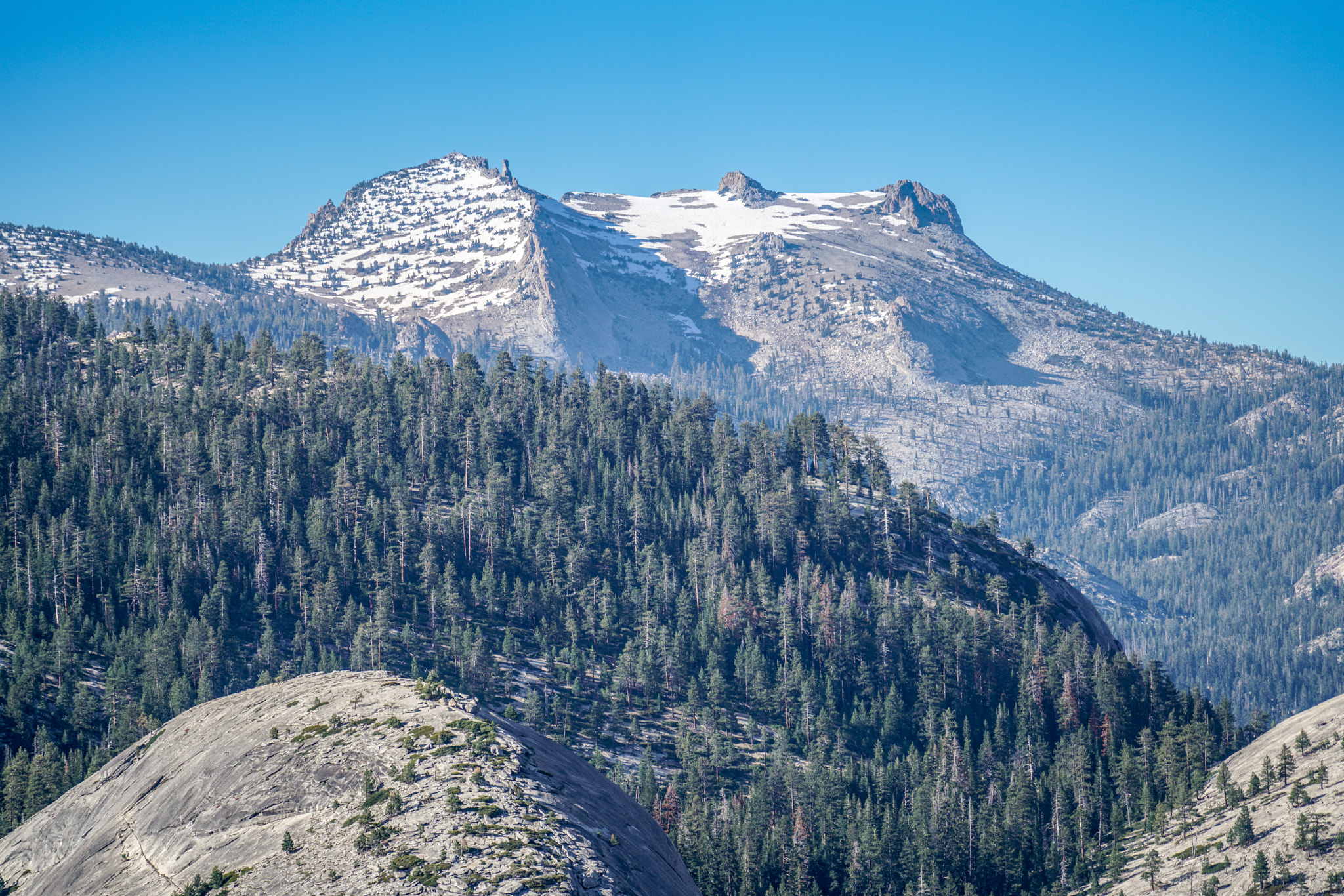 Sony a7R II + Sony FE 70-300mm F4.5-5.6 G OSS sample photo. Glacier point photography