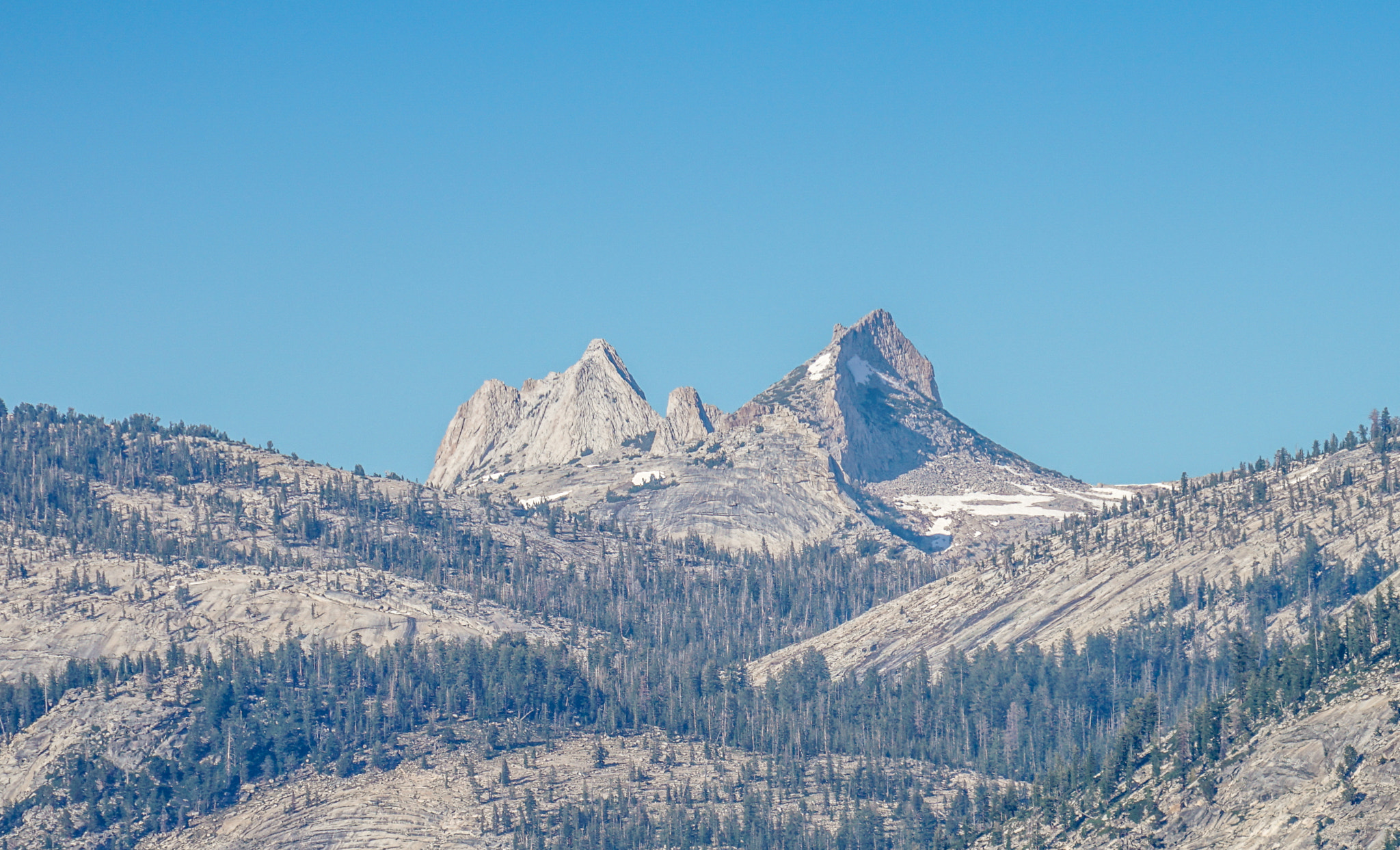 Sony a7R II + Sony FE 70-300mm F4.5-5.6 G OSS sample photo. Glacier point photography