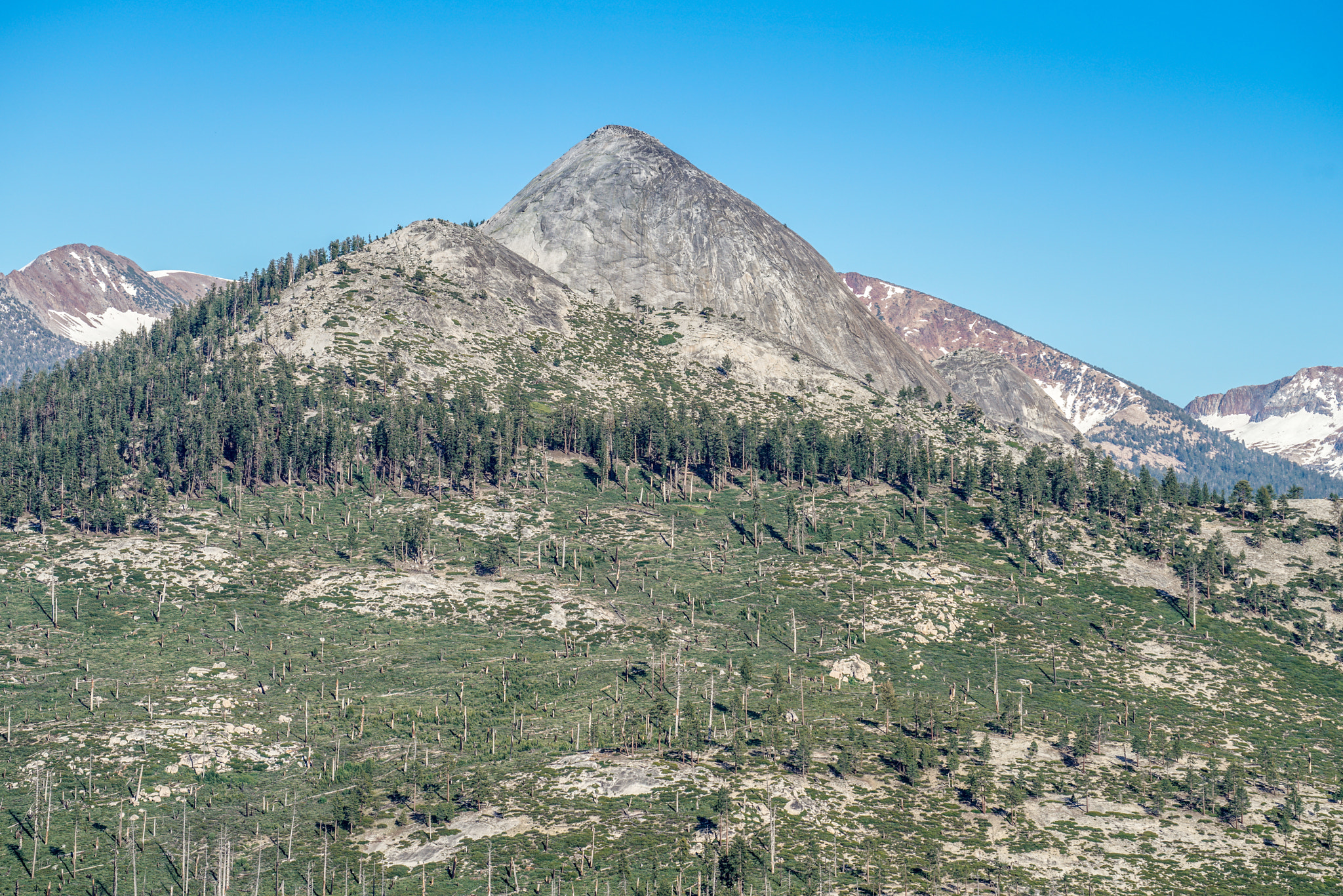 Sony FE 70-300mm F4.5-5.6 G OSS sample photo. Glacier point photography