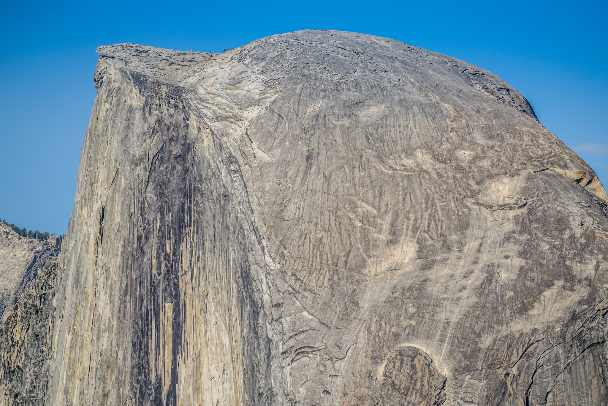 Sony a7R II + Sony FE 70-300mm F4.5-5.6 G OSS sample photo. Glacier point photography