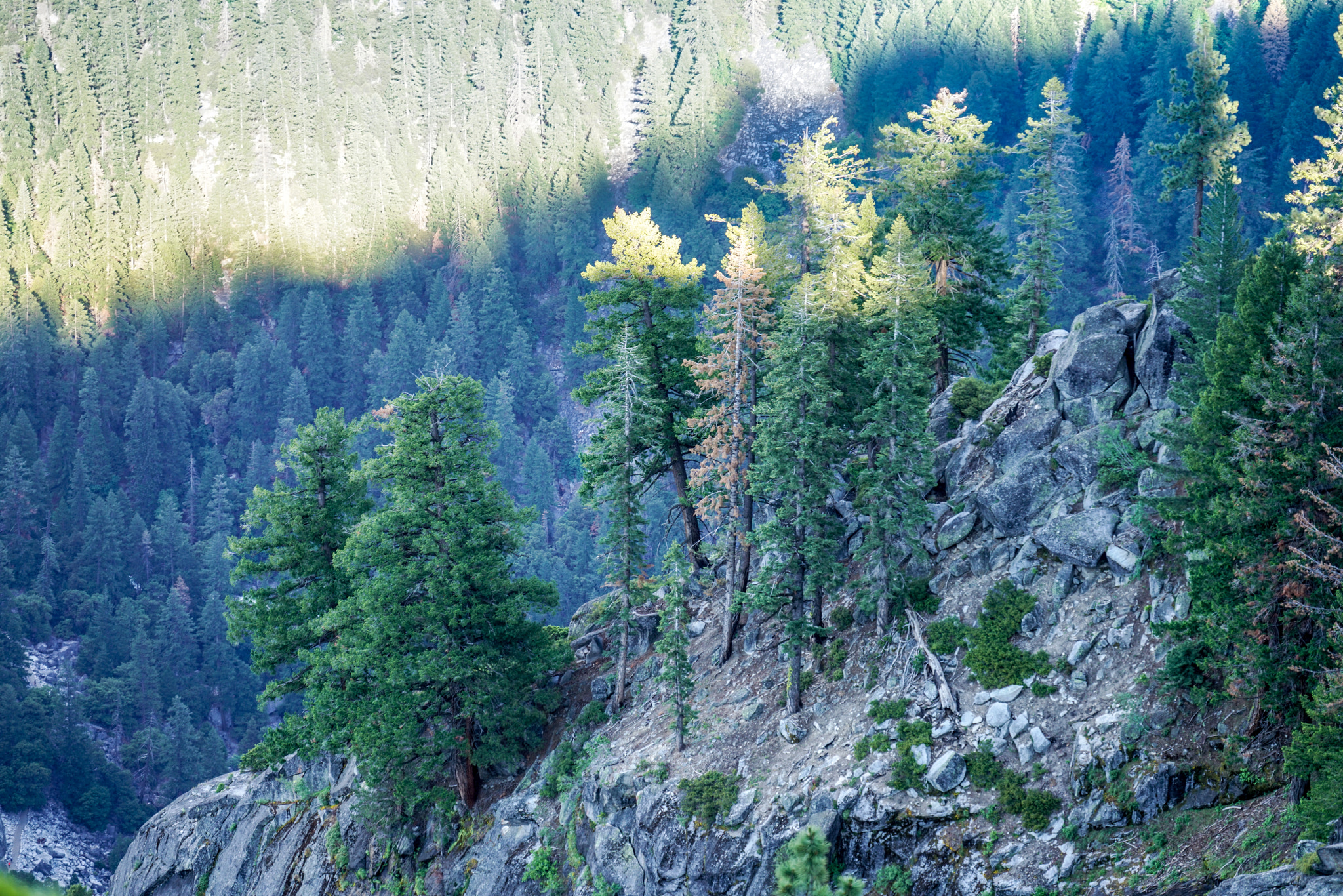 Sony FE 70-300mm F4.5-5.6 G OSS sample photo. Glacier point photography