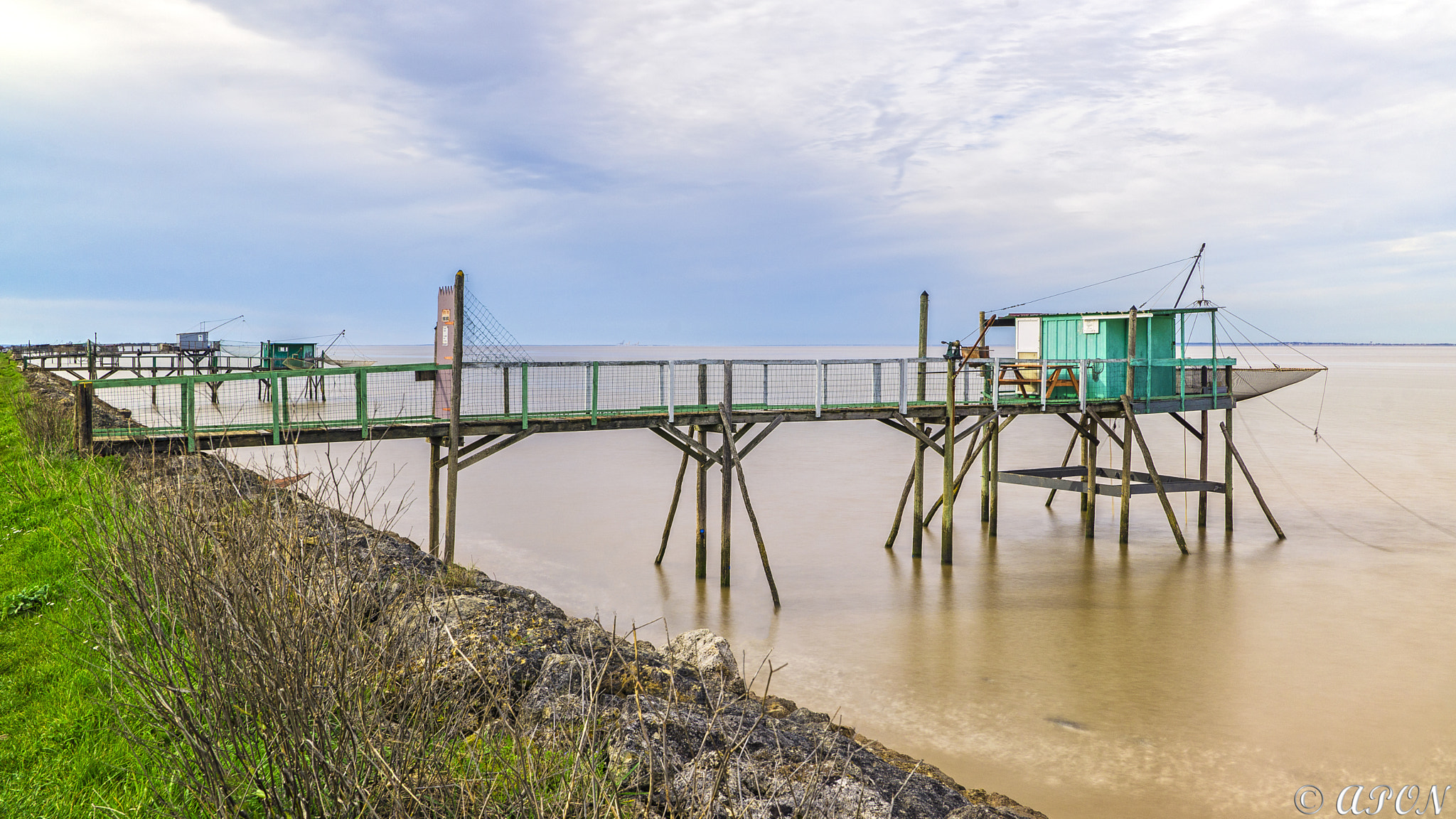 Sony Alpha DSLR-A850 + Sony 28-75mm F2.8 SAM sample photo. Pêcheur du médoc photography