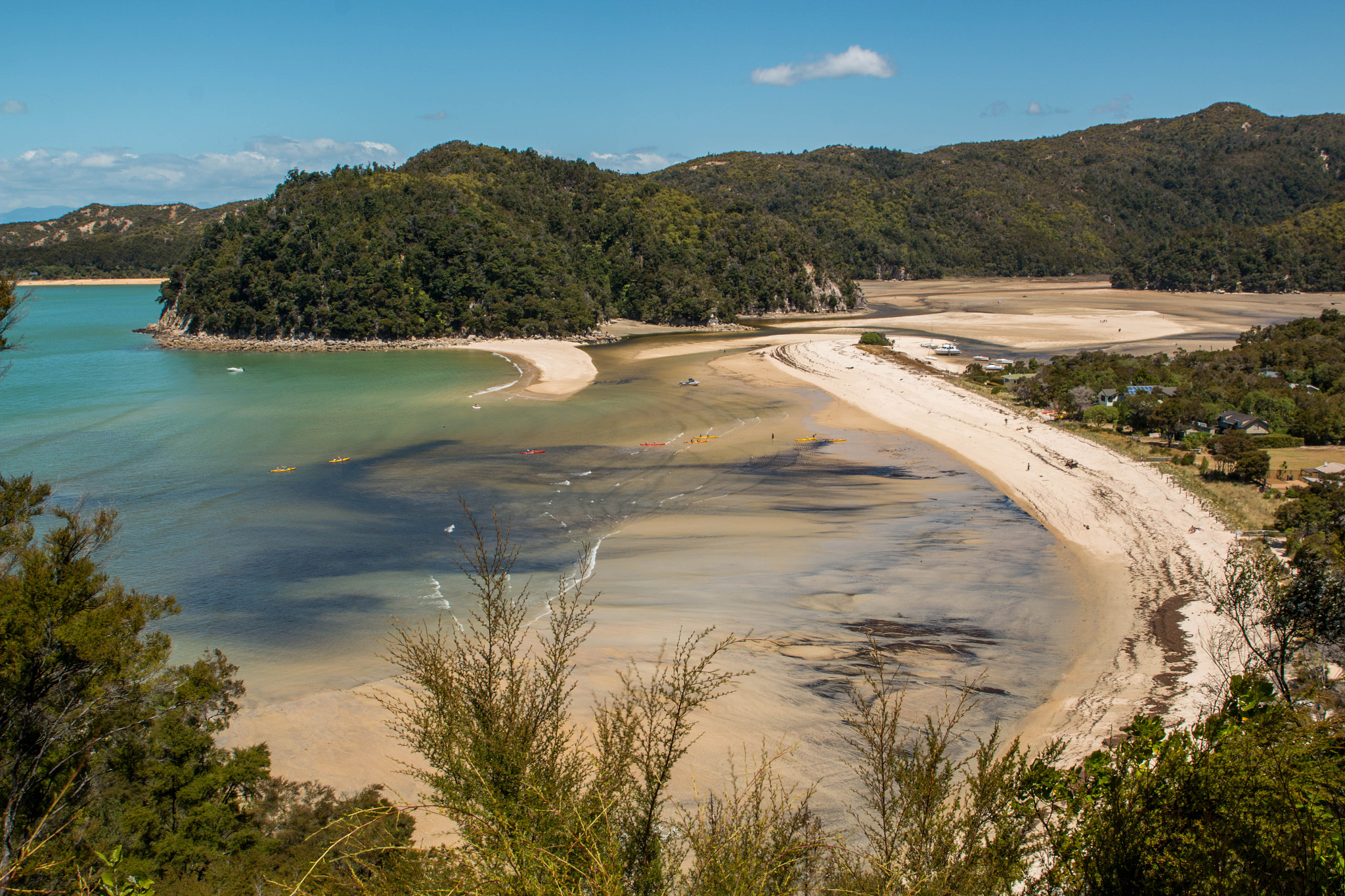 Canon EOS 70D + Sigma 24-70mm F2.8 EX DG Macro sample photo. Torrent bay beach photography