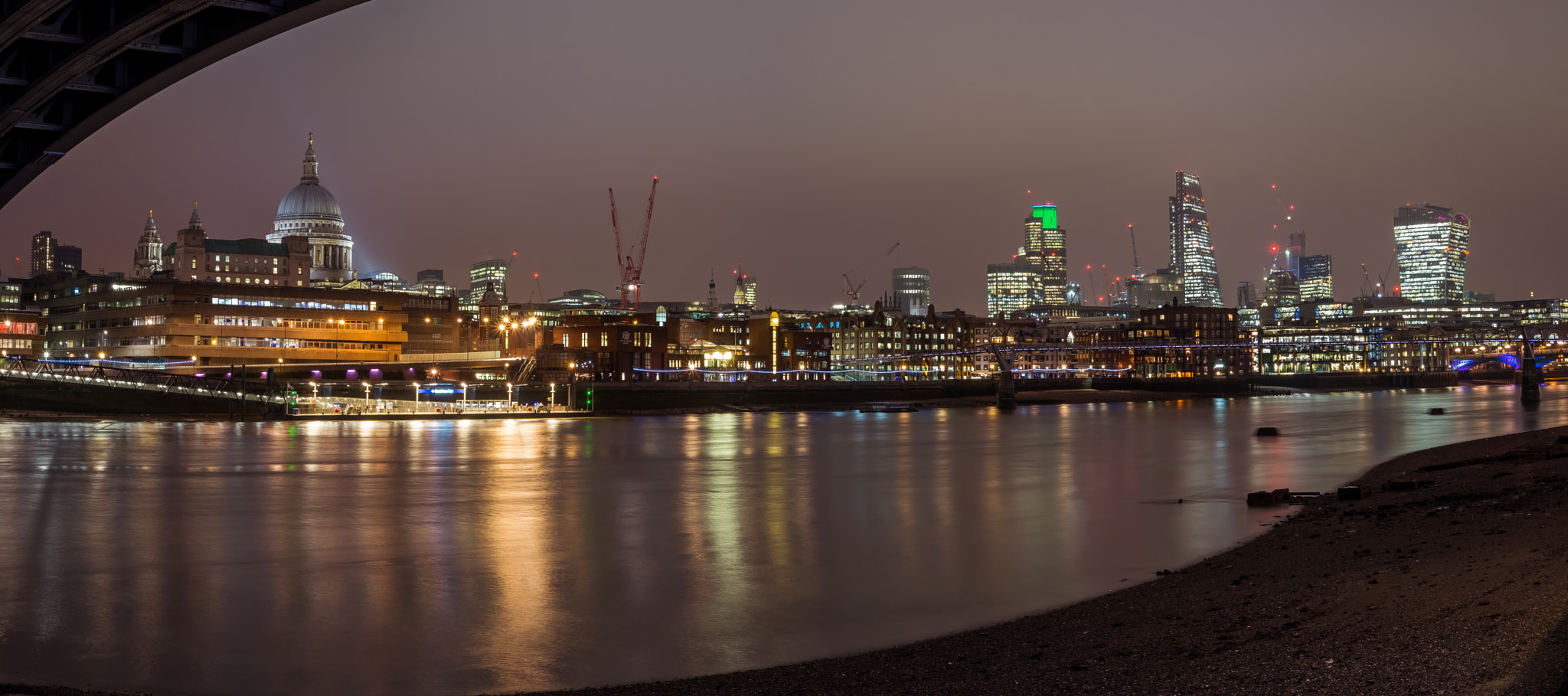 Fujifilm X-Pro1 + Fujifilm XF 27mm F2.8 sample photo. City of london across the thames photography