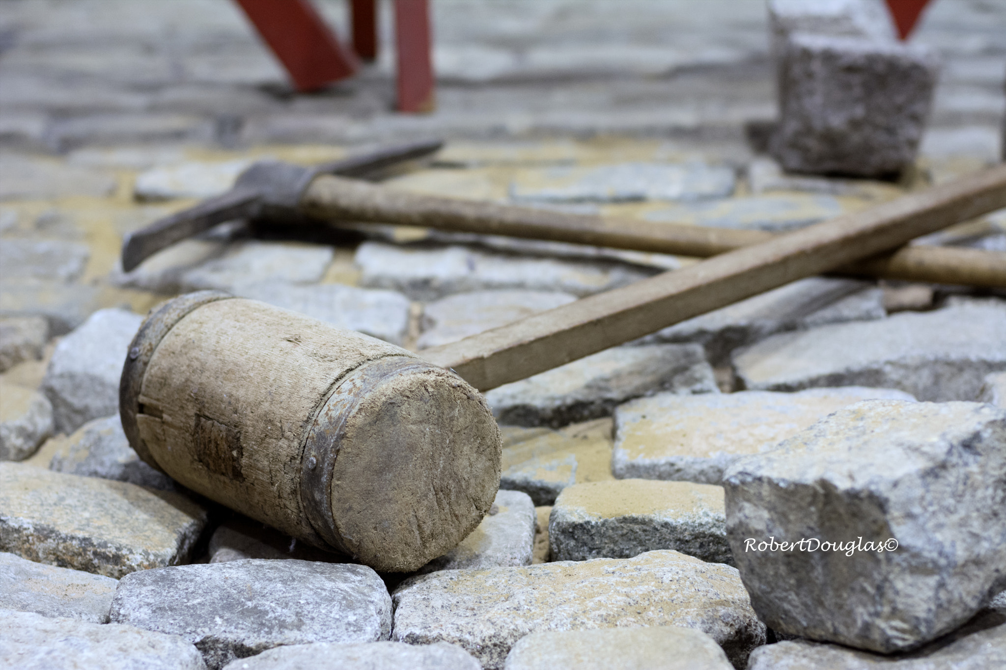 Nikon D7100 + Nikon AF Nikkor 50mm F1.4D sample photo. Manual labour.... photography
