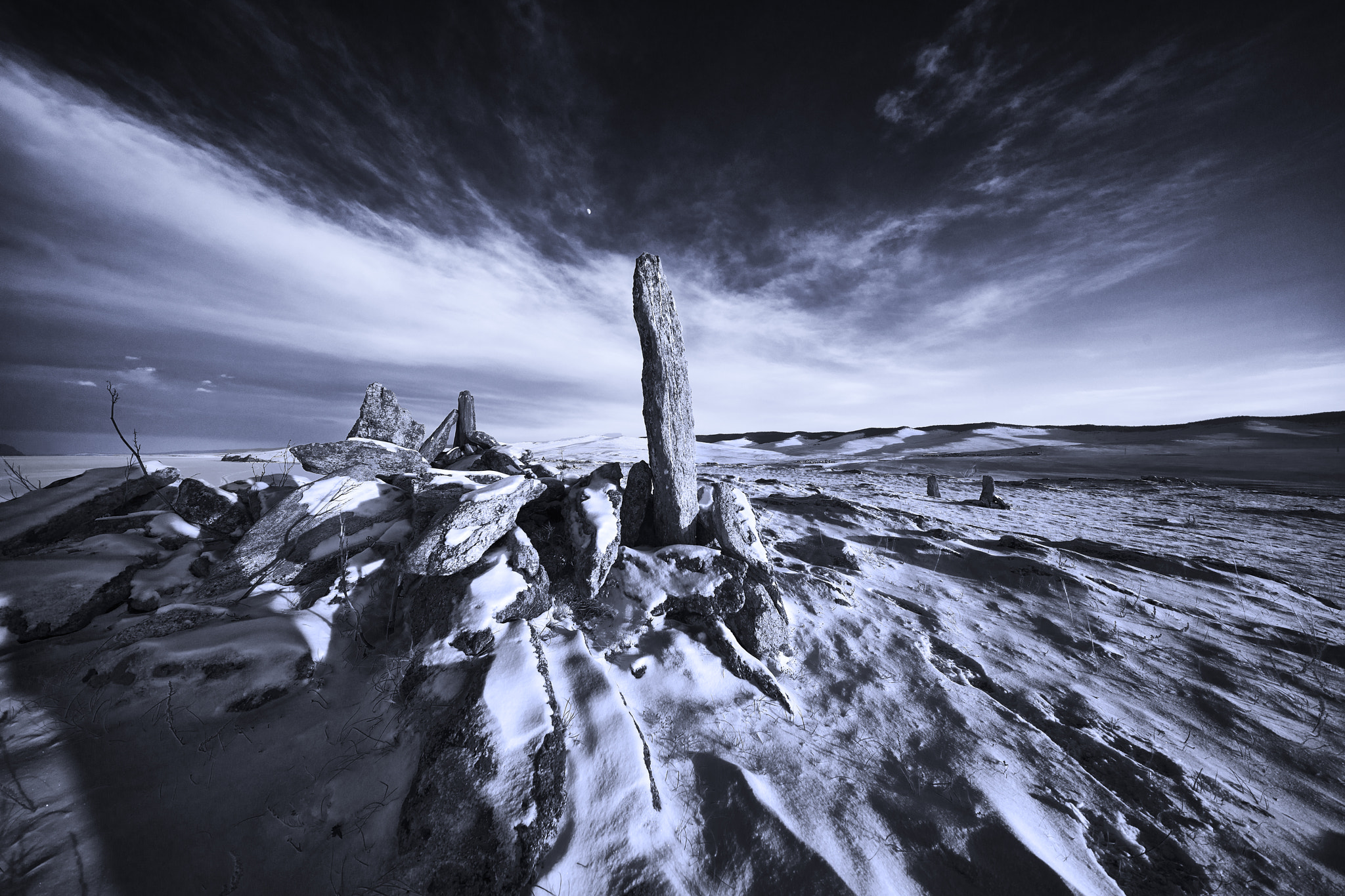 Voigtlander HELIAR-HYPER WIDE 10mm F5.6 sample photo. Taken at lake baikal. sony a7rii and voigtlander 10mm. photography