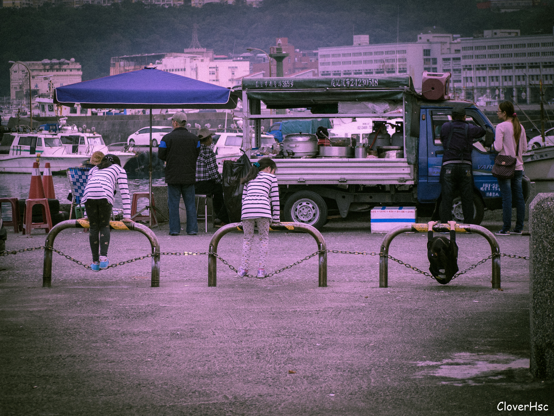 Olympus OM-D E-M1 sample photo. Fun photography