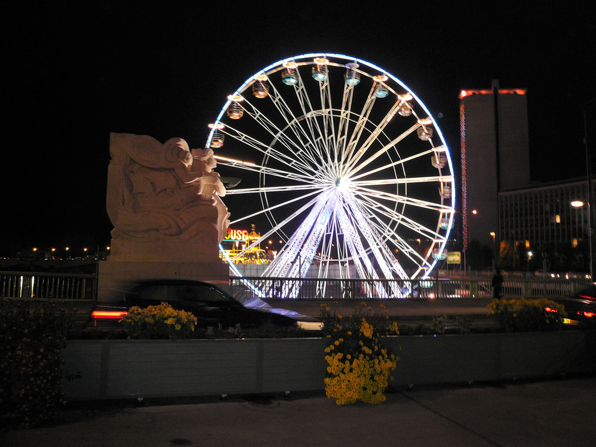 Panasonic DMC-FX07 sample photo. Big wheel on the quays photography