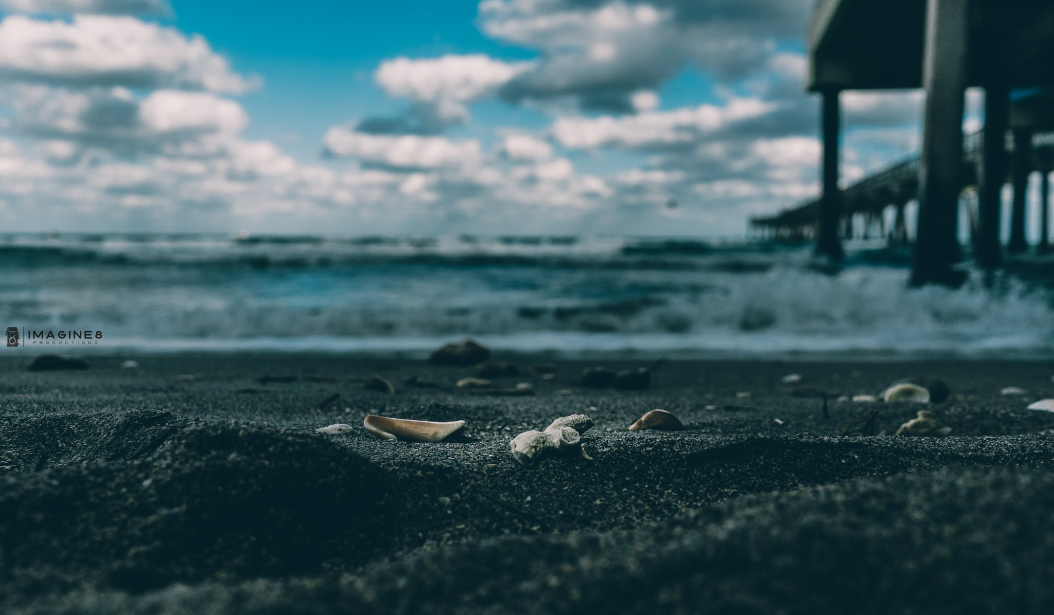 Sony FE 28mm F2 sample photo. Beach ready photography