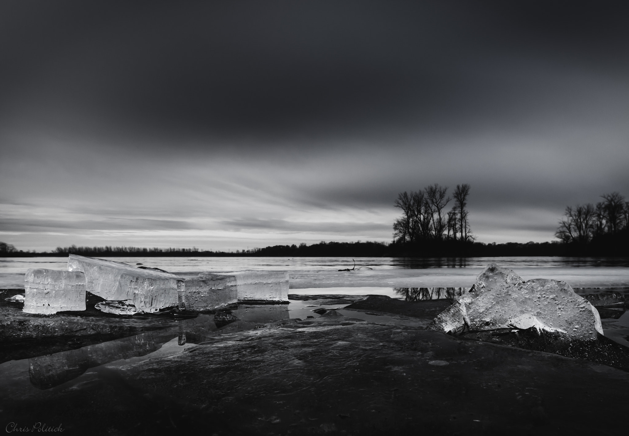 Canon EOS 700D (EOS Rebel T5i / EOS Kiss X7i) sample photo. Frigid cold landscape. photography