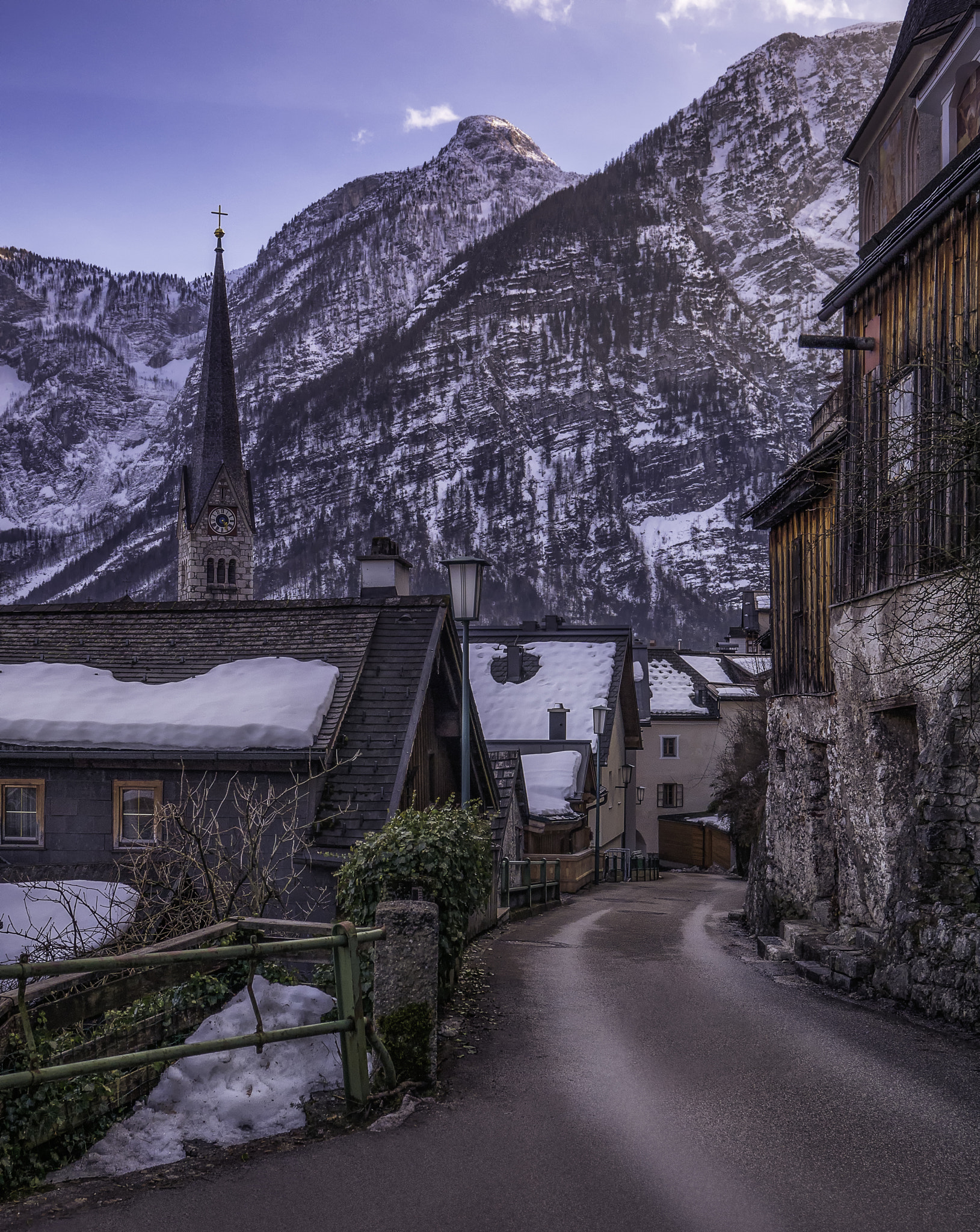 Panasonic Lumix DMC-GX7 sample photo. Walking into fairytale village. photography