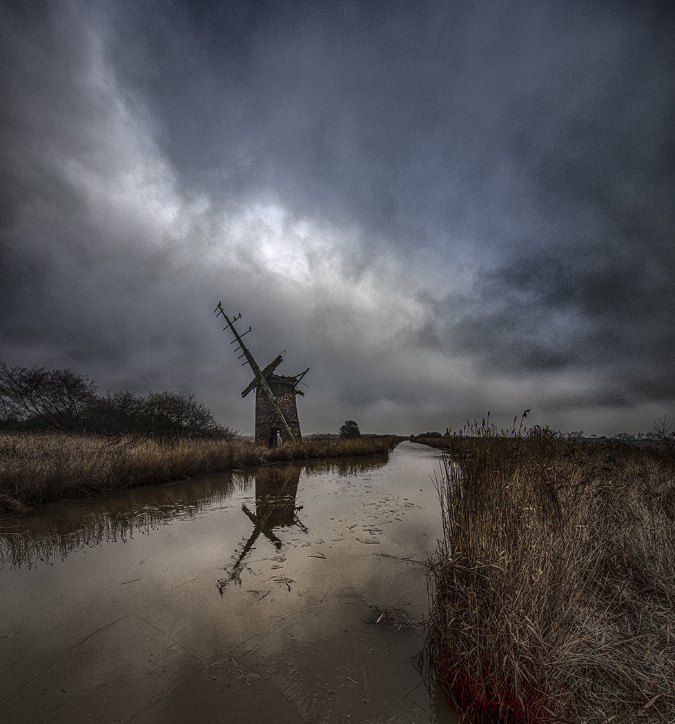 Canon EF 11-24mm F4L USM sample photo. Brograve mill photography