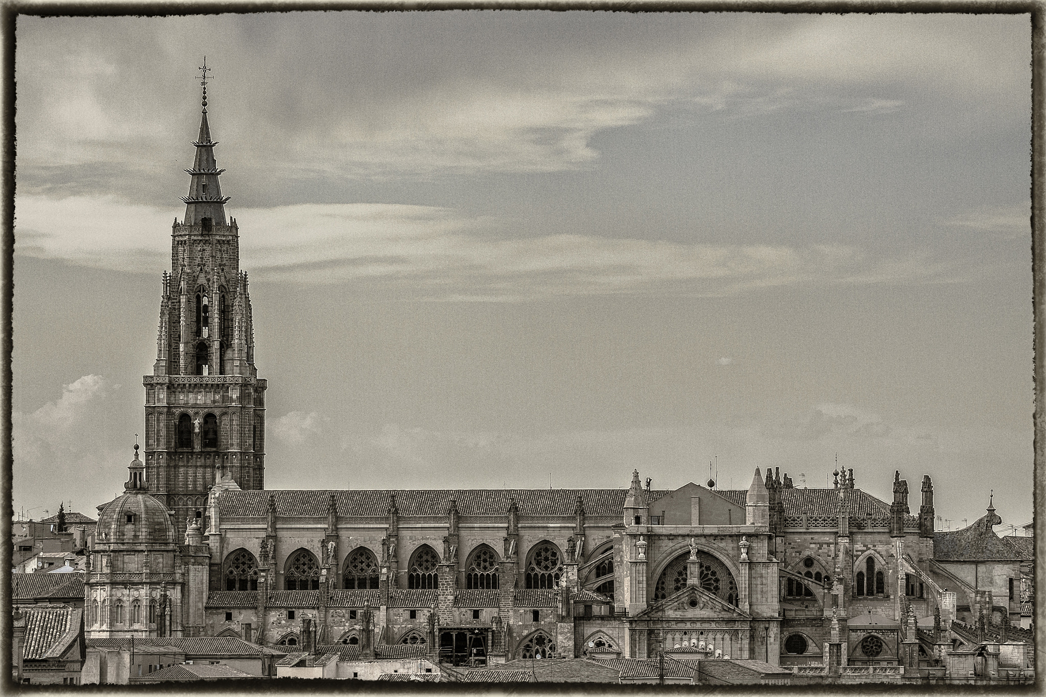 Canon EOS 50D sample photo. Catedral. photography