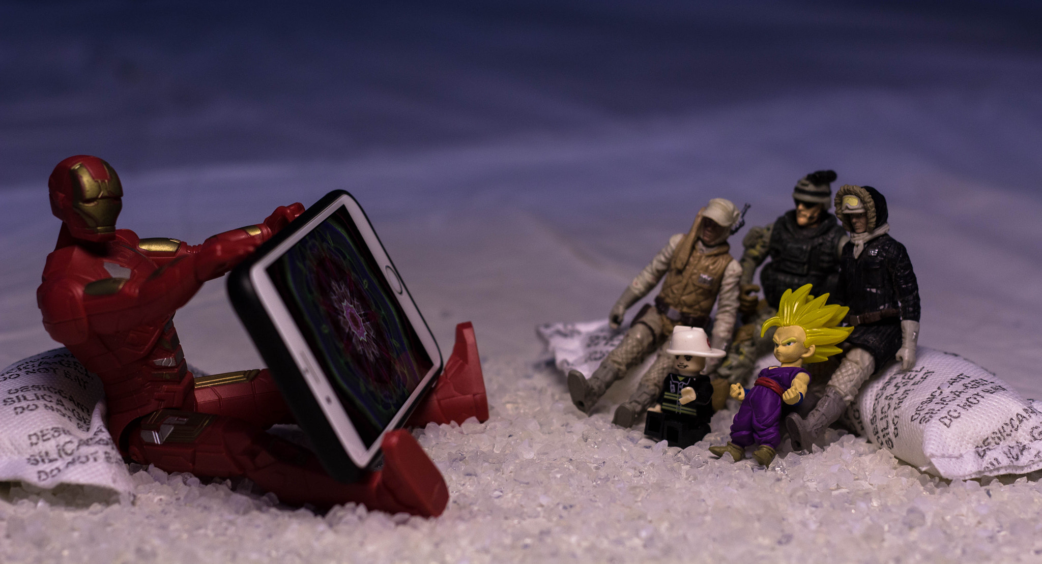 Canon EOS 1200D (EOS Rebel T5 / EOS Kiss X70 / EOS Hi) + Canon EF 50mm F1.8 II sample photo. Stoned superheros..!! photography