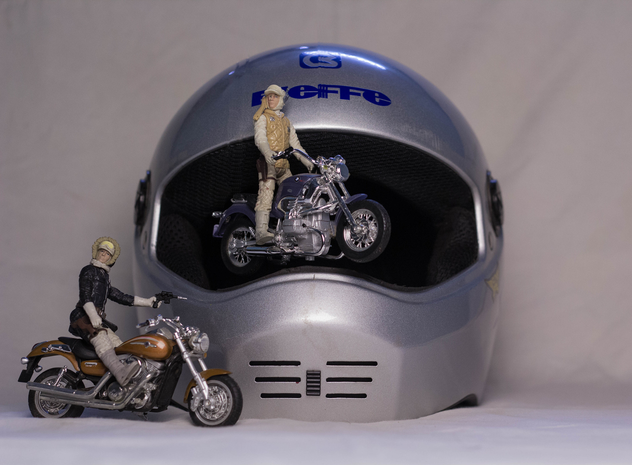 Canon EOS 1200D (EOS Rebel T5 / EOS Kiss X70 / EOS Hi) + Canon EF 50mm F1.8 II sample photo. Stunt..!! photography