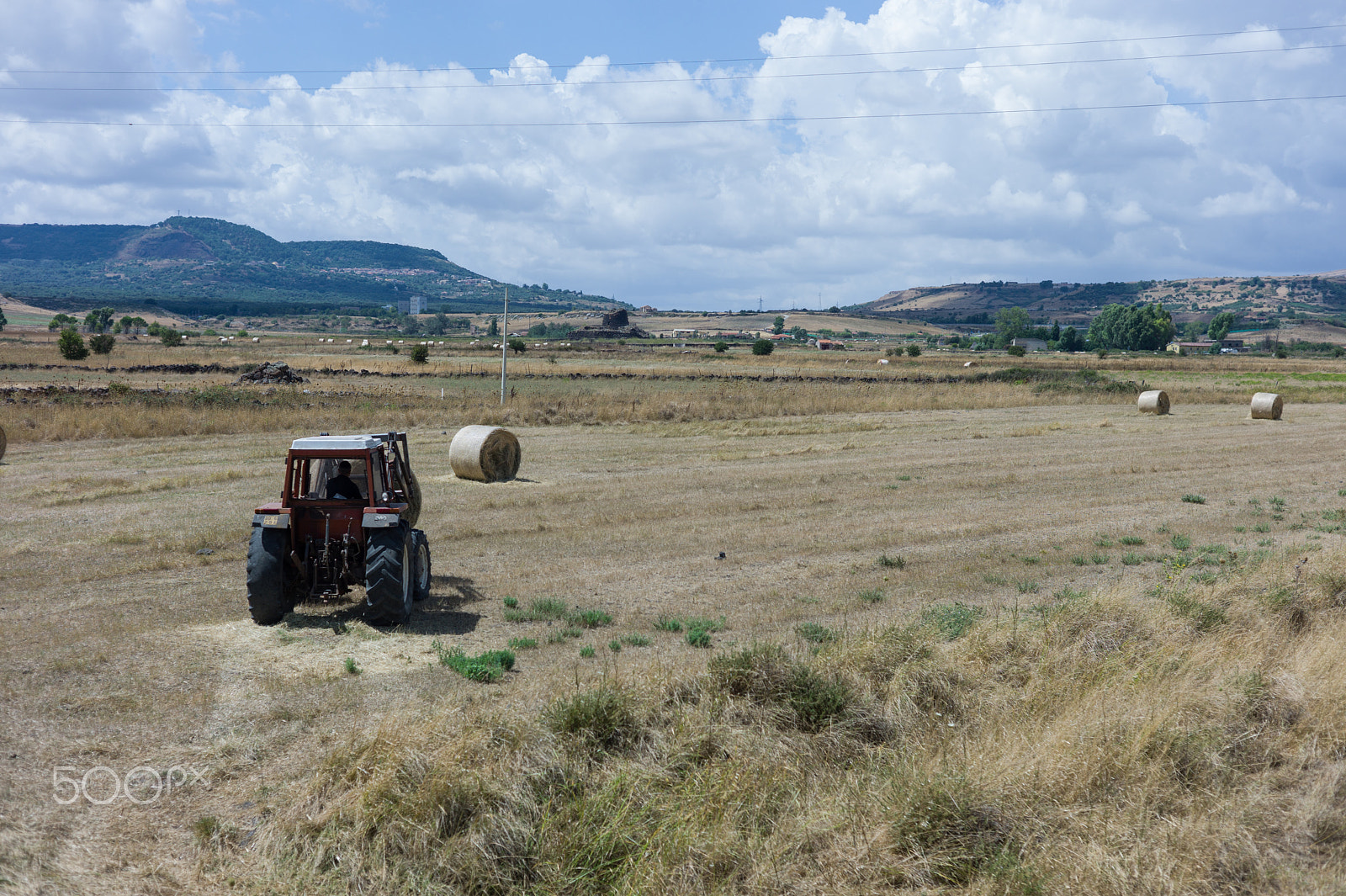 Leica M9 + Summicron-M 50mm f/2 (IV, V) sample photo. Tractor photography