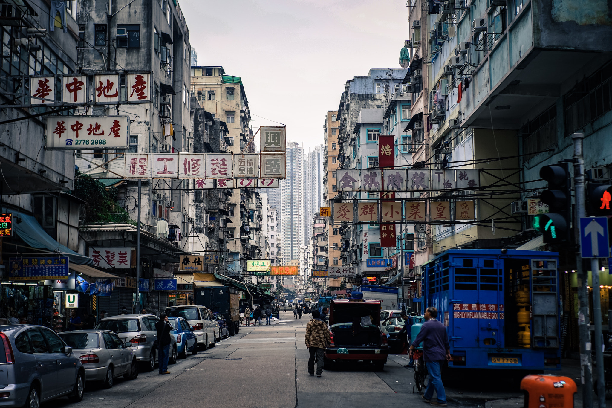 Sony a7 II + DT 40mm F2.8 SAM sample photo. Old buildings ssp photography