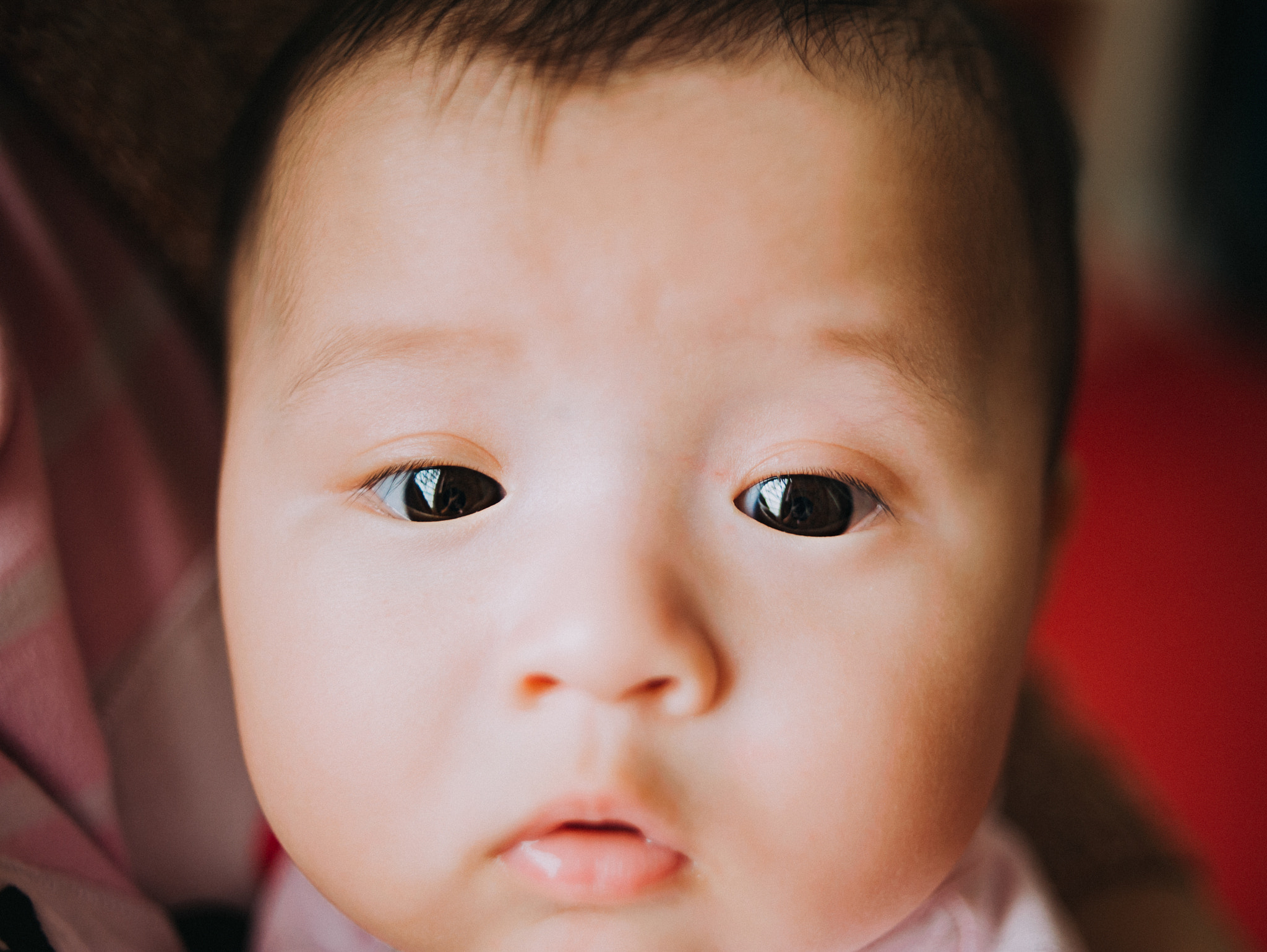 Nikon AF Nikkor 35mm F2D sample photo. Baby photography