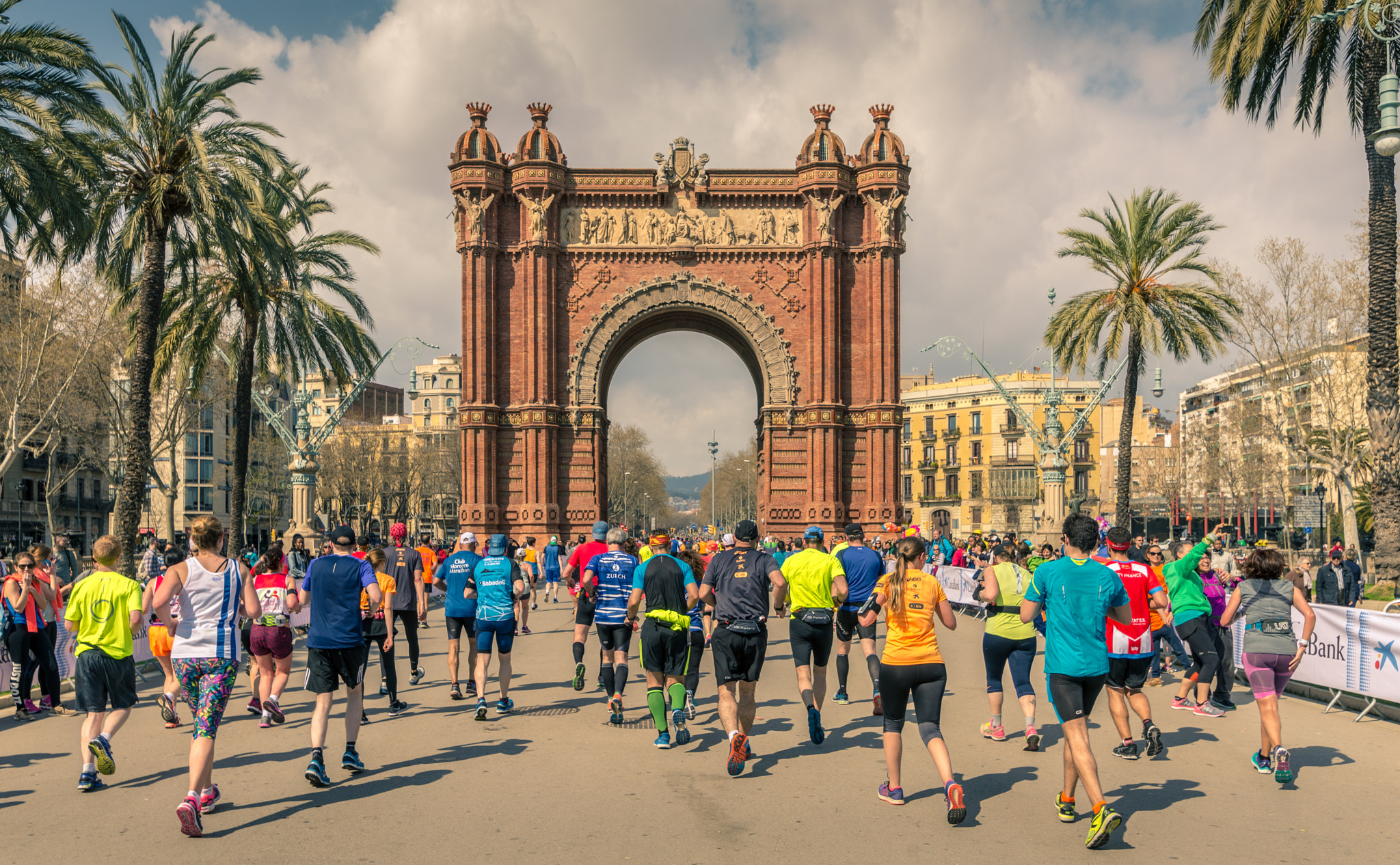 Tamron SP 15-30mm F2.8 Di VC USD sample photo. Barcelona marathon photography
