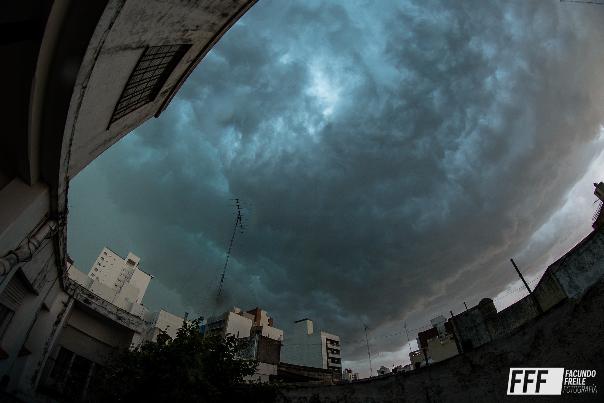 Nikon D600 + Samyang 8mm F3.5 Aspherical IF MC Fisheye sample photo. Blue sky photography