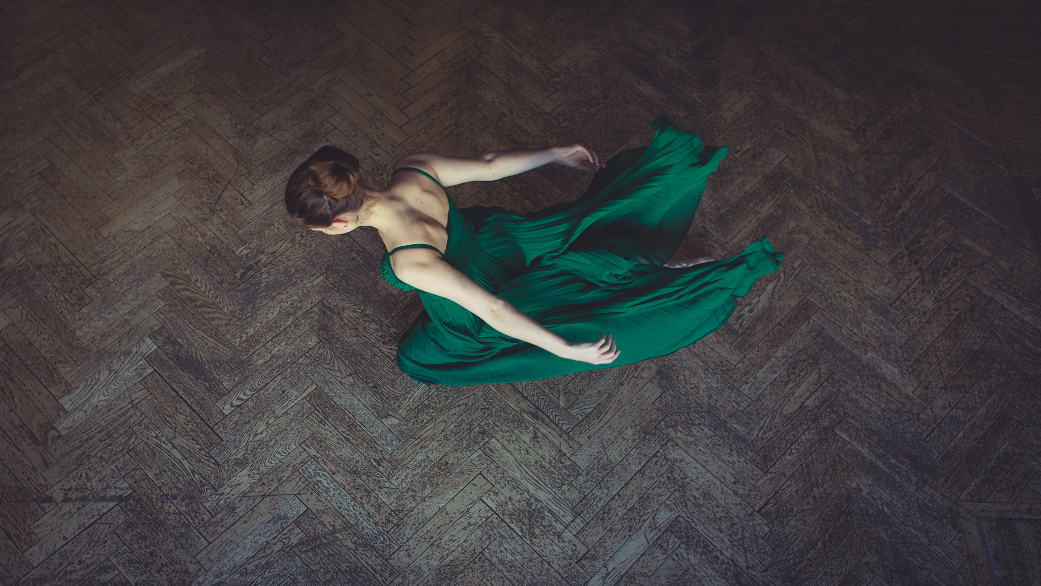 Canon EOS 6D + Canon EF 28mm F1.8 USM sample photo. Ballerina project ii photography