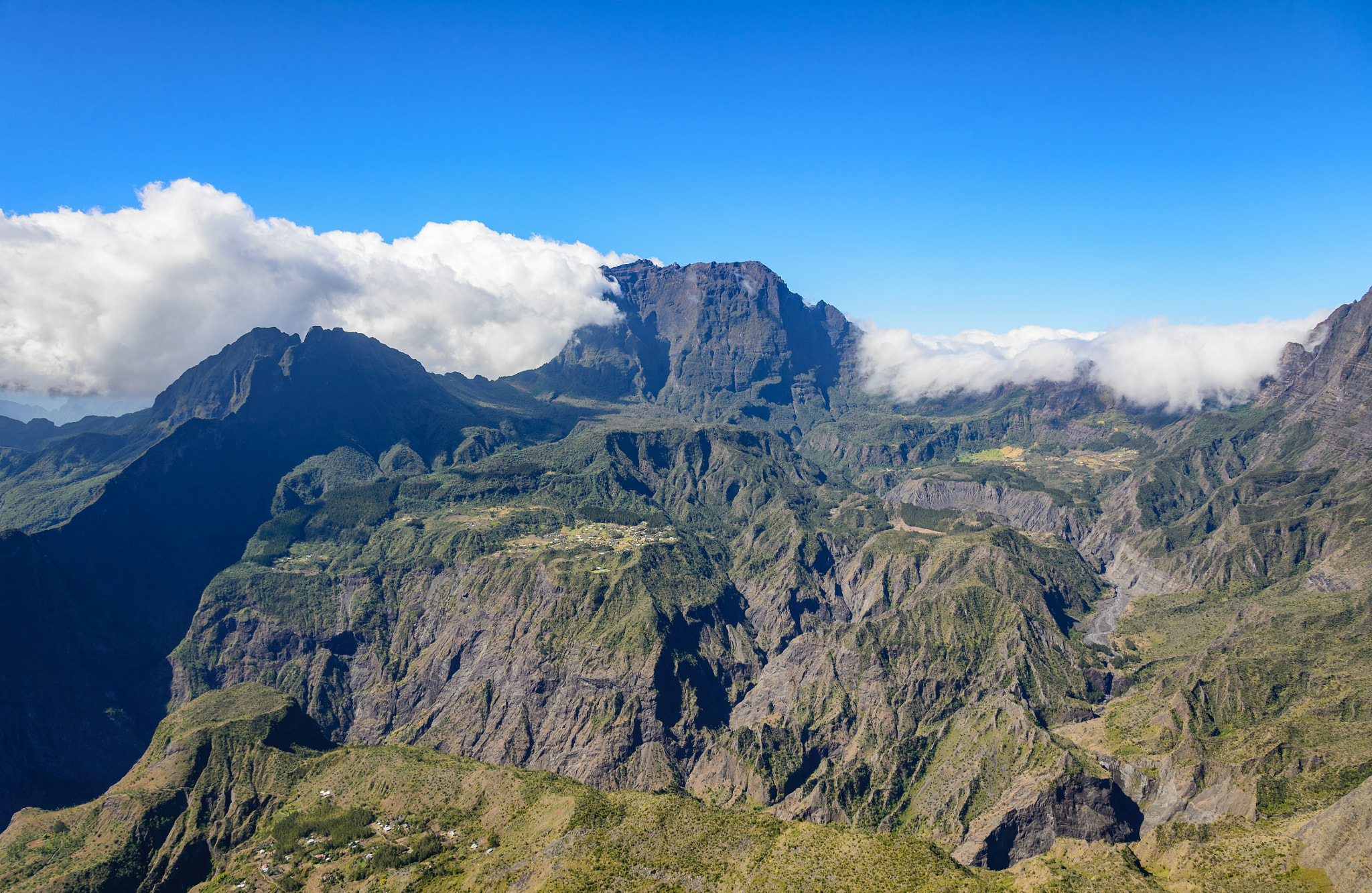 Nikon AF-S Nikkor 24-120mm F4G ED VR sample photo. Cirque of mafate on a sunny day, la reunion photography