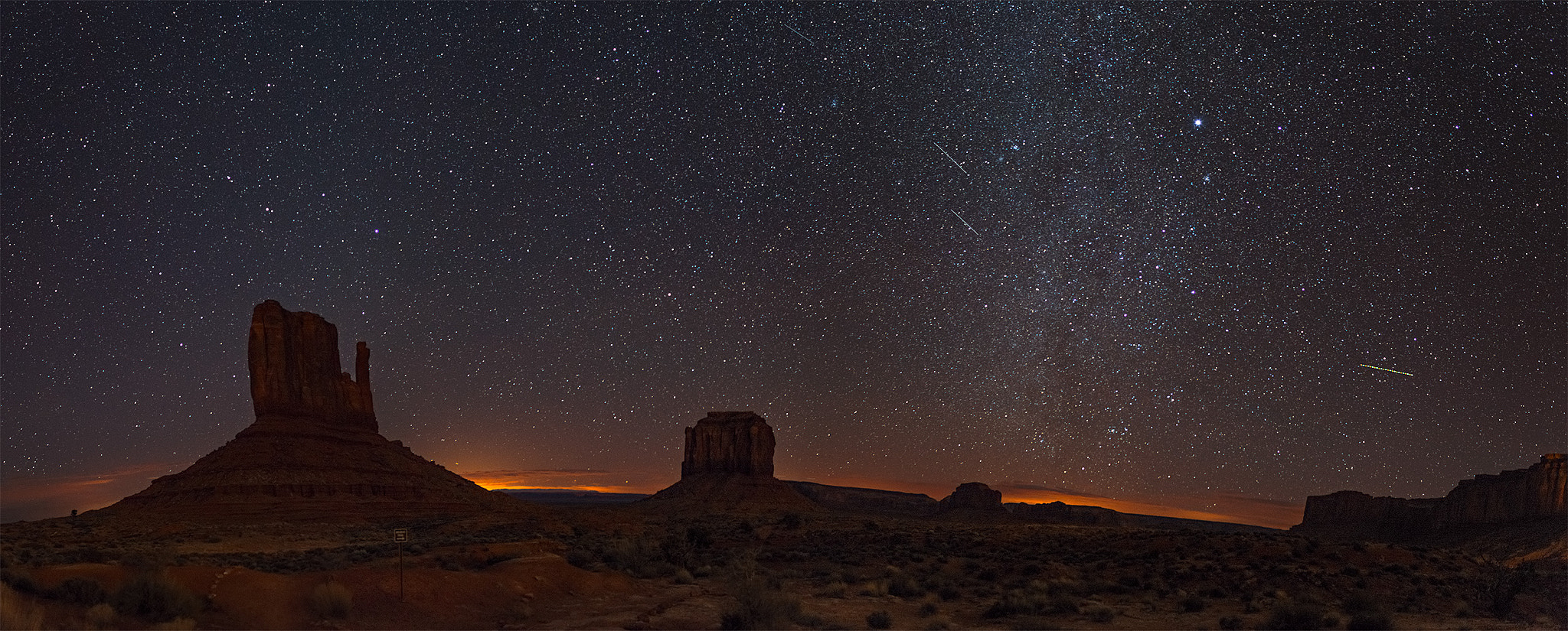 Nikon D600 sample photo. Monument valley astro pano photography