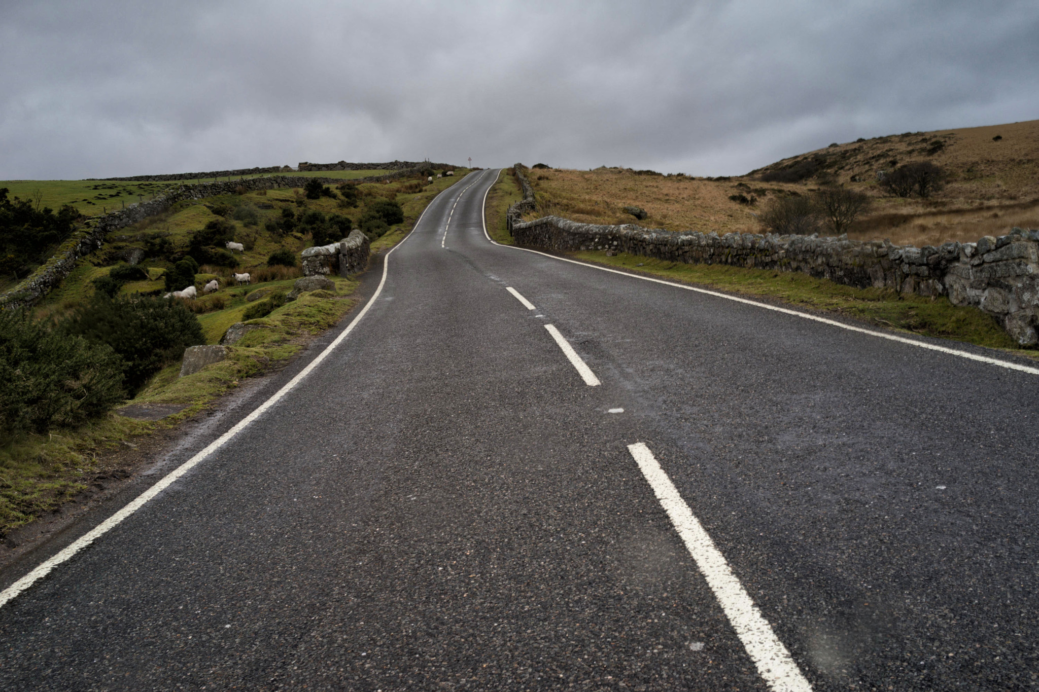 Sony Cyber-shot DSC-RX1R + 35mm F2.0 sample photo. Open road photography