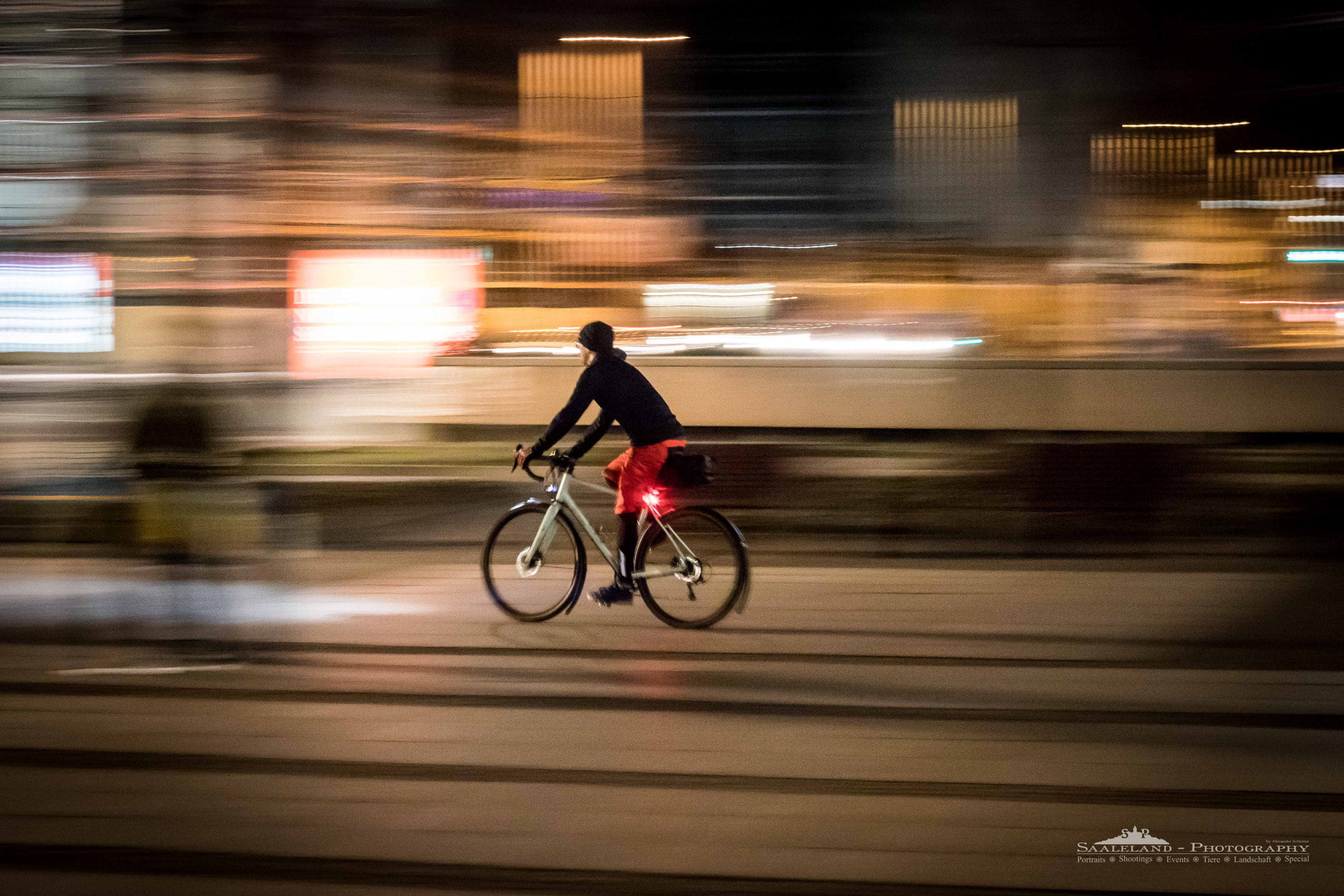 Canon EOS 80D + Canon EF 50mm F1.8 II sample photo. Night rider photography