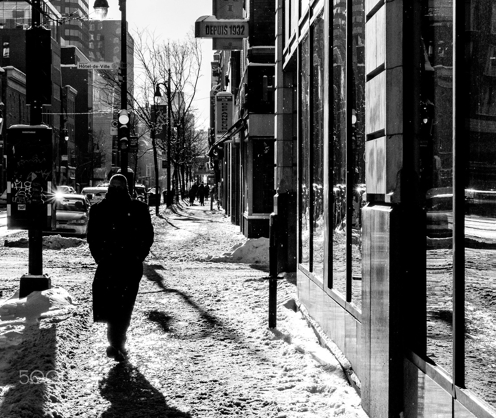 Olympus M.Zuiko Digital ED 40-150mm F2.8 Pro sample photo. On the street in montreal photography