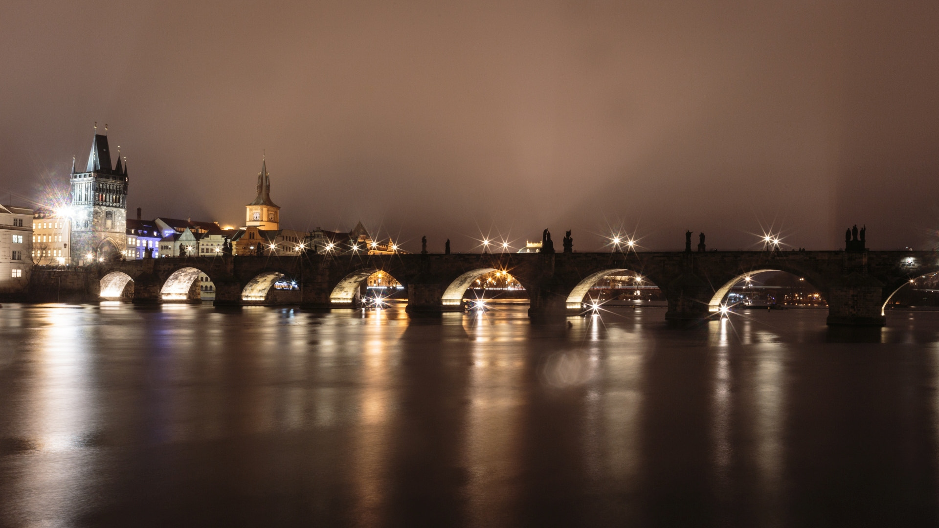 Canon EF 35mm F2 IS USM sample photo. Charles bridge photography