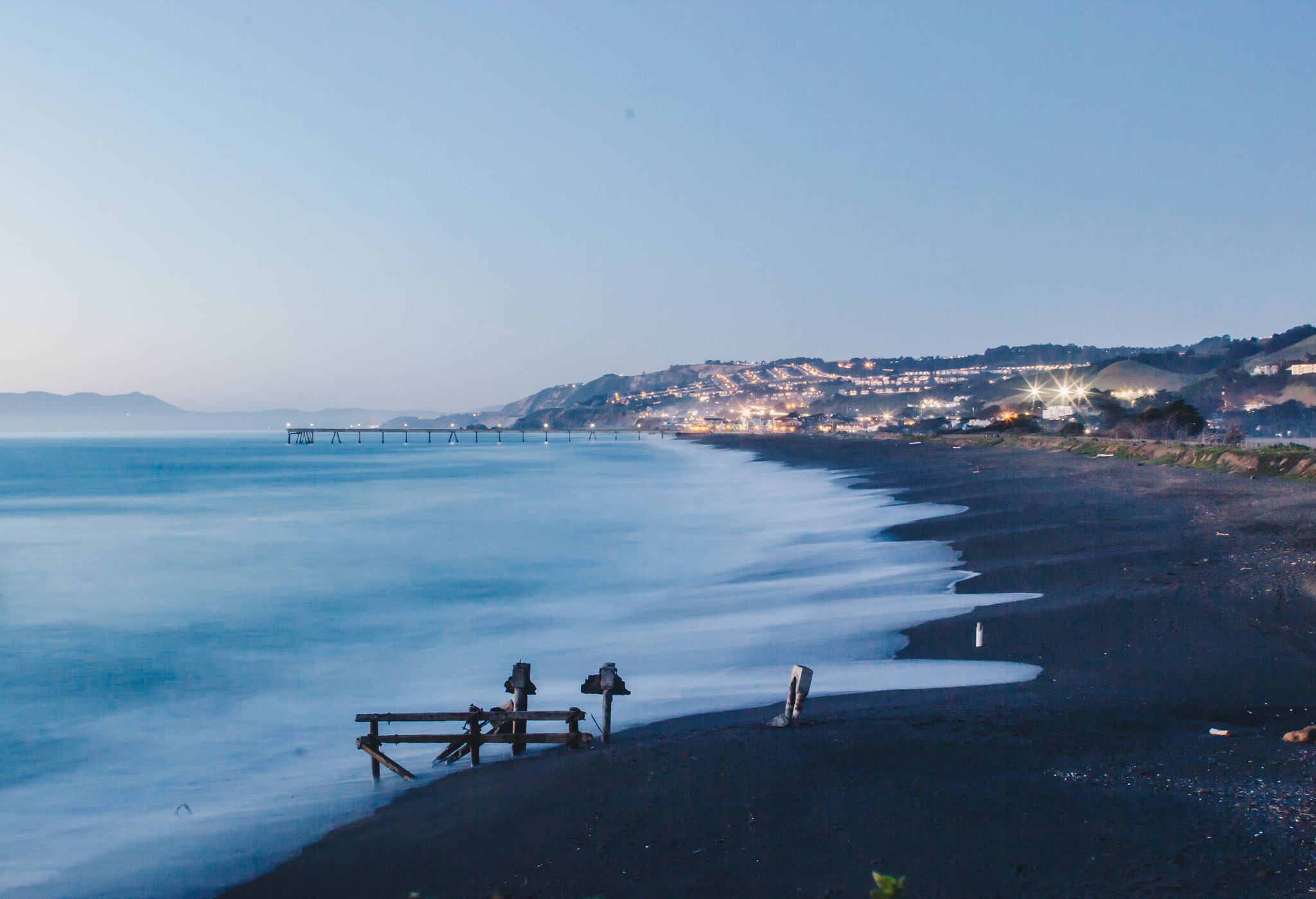 EF28-70mm f/2.8L USM sample photo. Pacifica at night photography