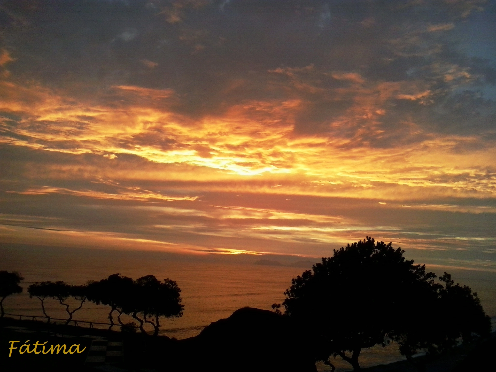 Samsung Galaxy Music Duos sample photo. Atardecer de colores photography