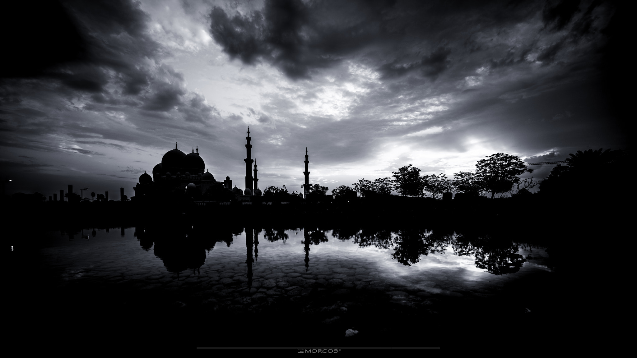 Nikon D810 + Sigma 12-24mm F4.5-5.6 II DG HSM sample photo. Sheikh zayed grand mosque photography