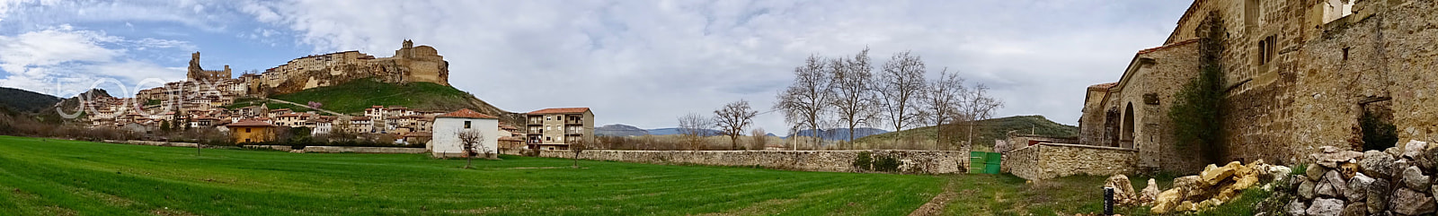 Sony DSC-HX60V + Sony 24-720mm F3.5-6.3 sample photo. Panorámica de frías. photography