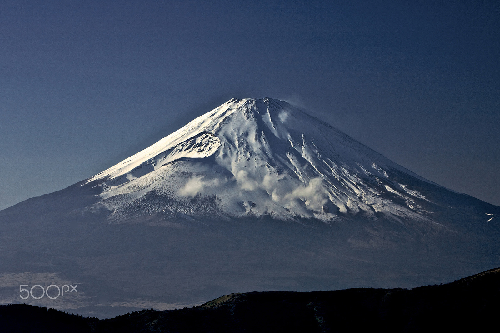 Canon EF 70-200mm F2.8L IS USM sample photo. Mount fiji photography