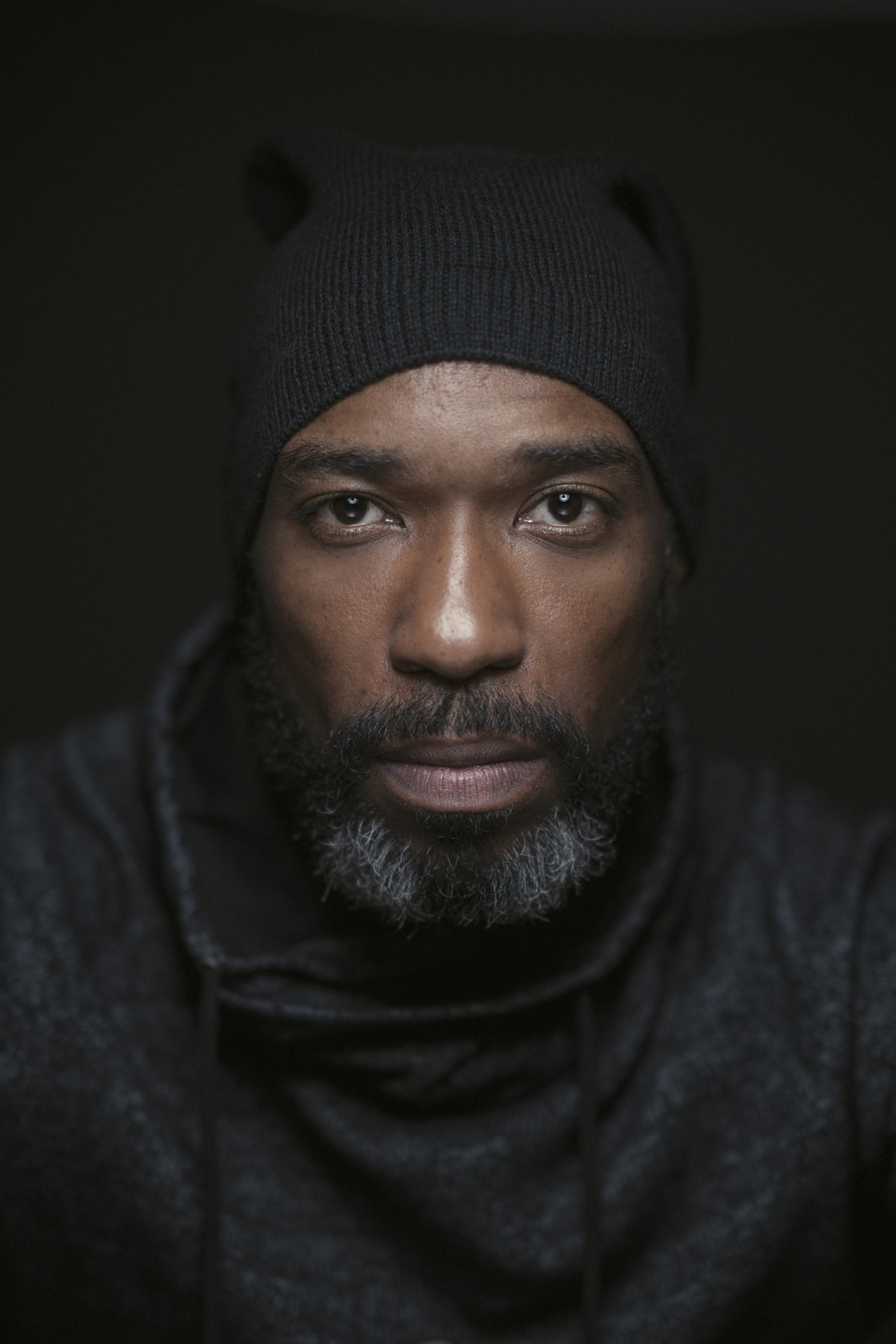 Sony FE 85mm F1.4 GM sample photo. Davin face photography