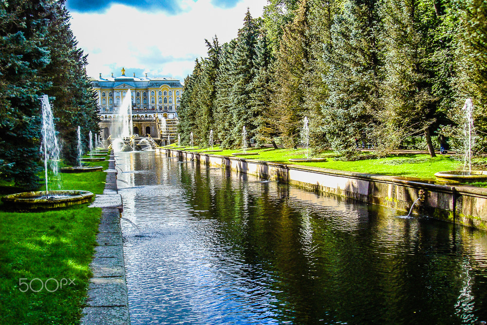 Sony DSC-W90 sample photo. Palace of peter the great photography