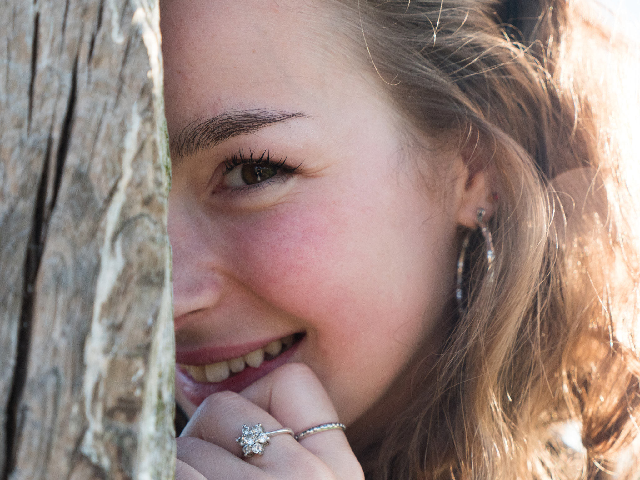 Panasonic Lumix G X Vario 12-35mm F2.8 ASPH Power OIS sample photo. Secret smile photography