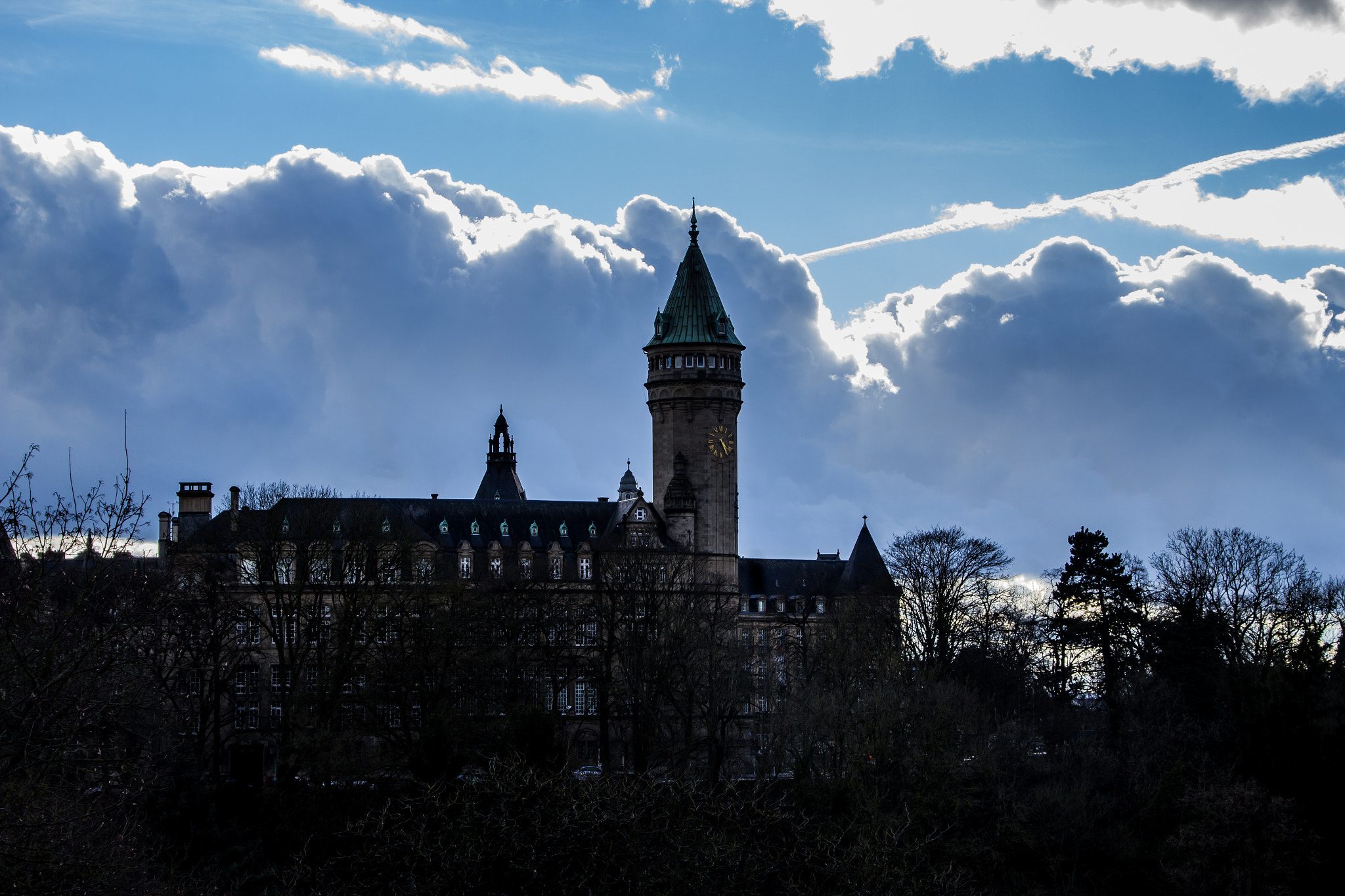 Canon EOS 1200D (EOS Rebel T5 / EOS Kiss X70 / EOS Hi) + Canon TS-E 90mm F2.8 Tilt-Shift sample photo. Roadtrip : luxembourg ville photography