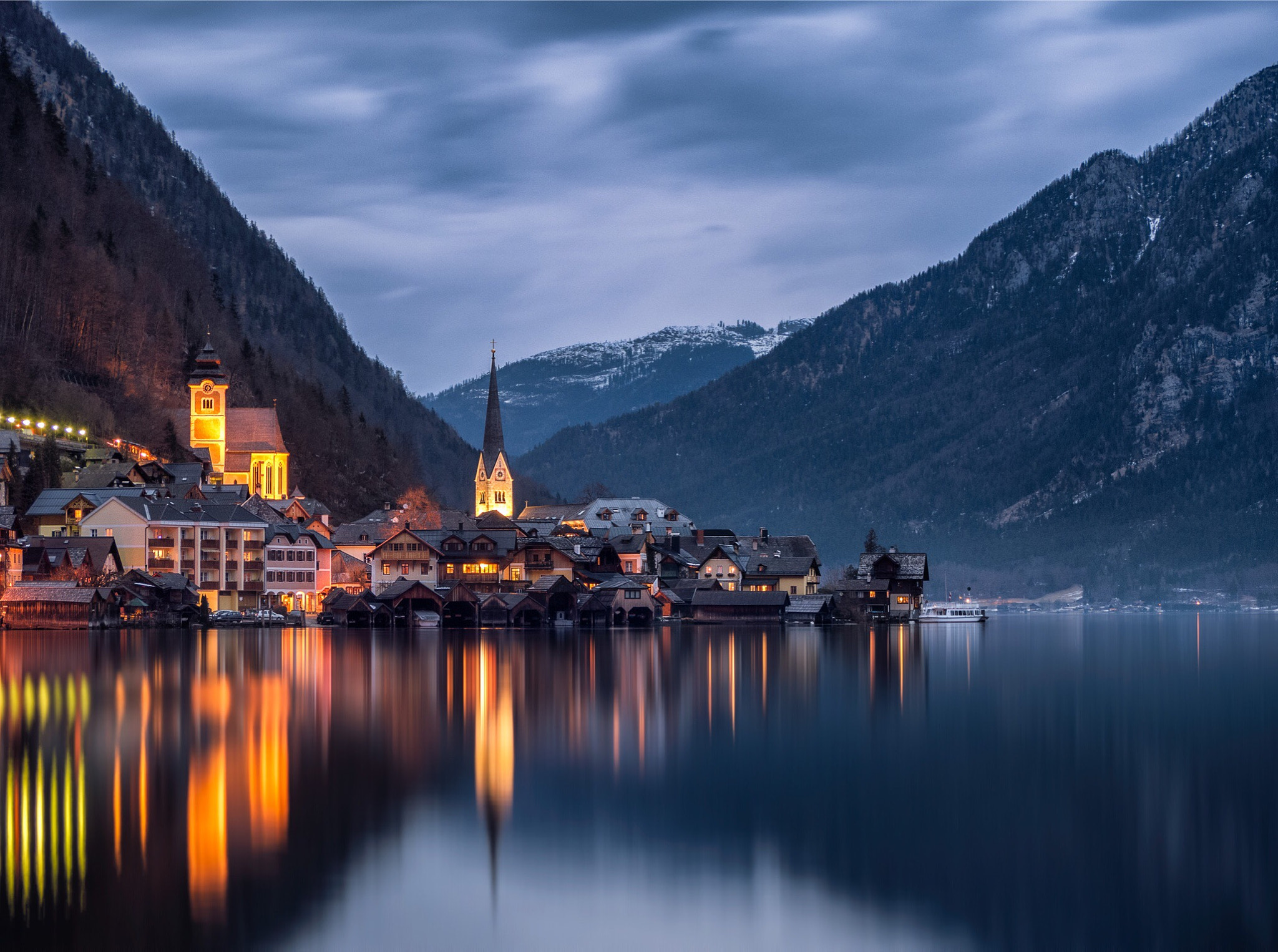 Panasonic Lumix G Vario 45-200mm F4-5.6 OIS sample photo. Hallstatt....nothing much else to say. photography