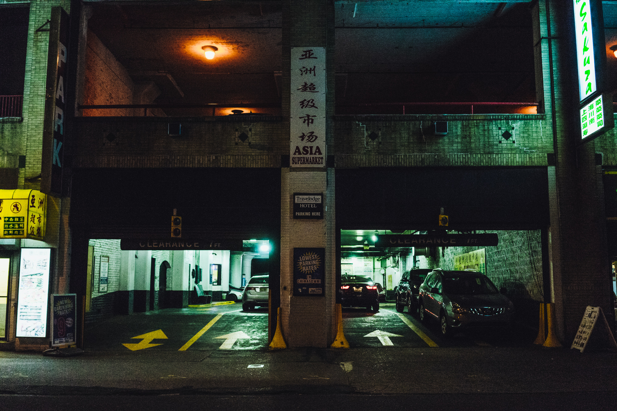 Sony a7 + Sony Sonnar T* FE 35mm F2.8 ZA sample photo. Chinatown 61 photography