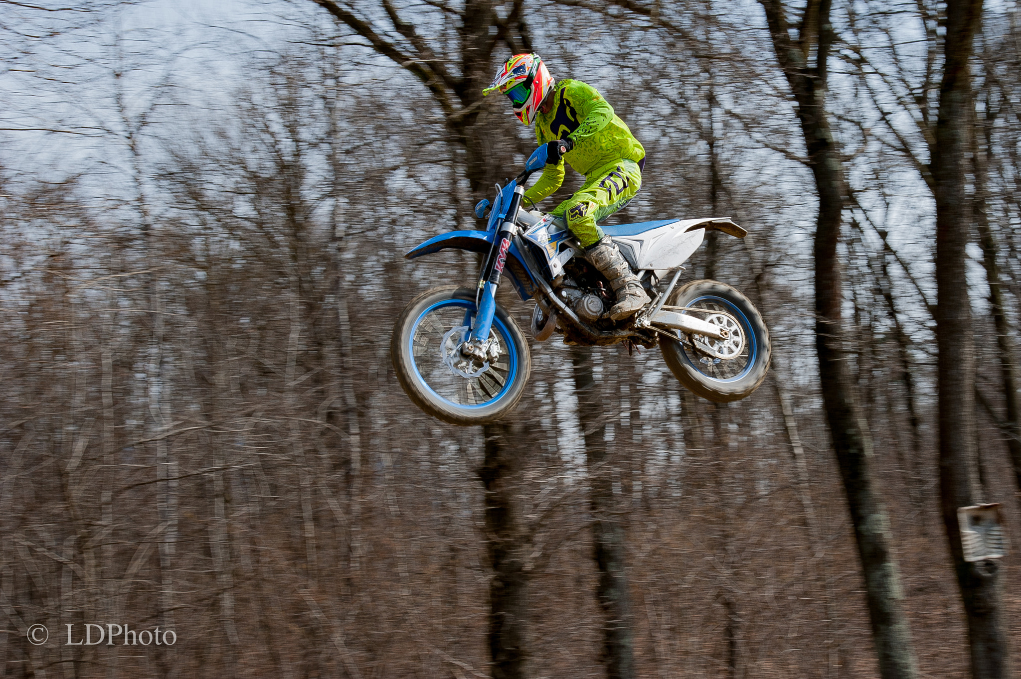 Nikon AF-S Nikkor 24-120mm F4G ED VR sample photo. Jump photography