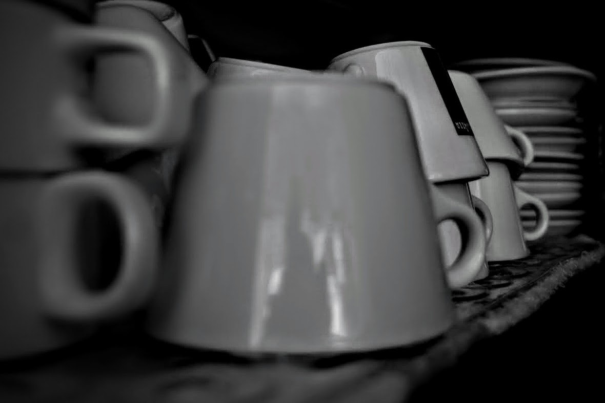 Canon EF 20-35mm F3.5-4.5 USM sample photo. Lavazza photography