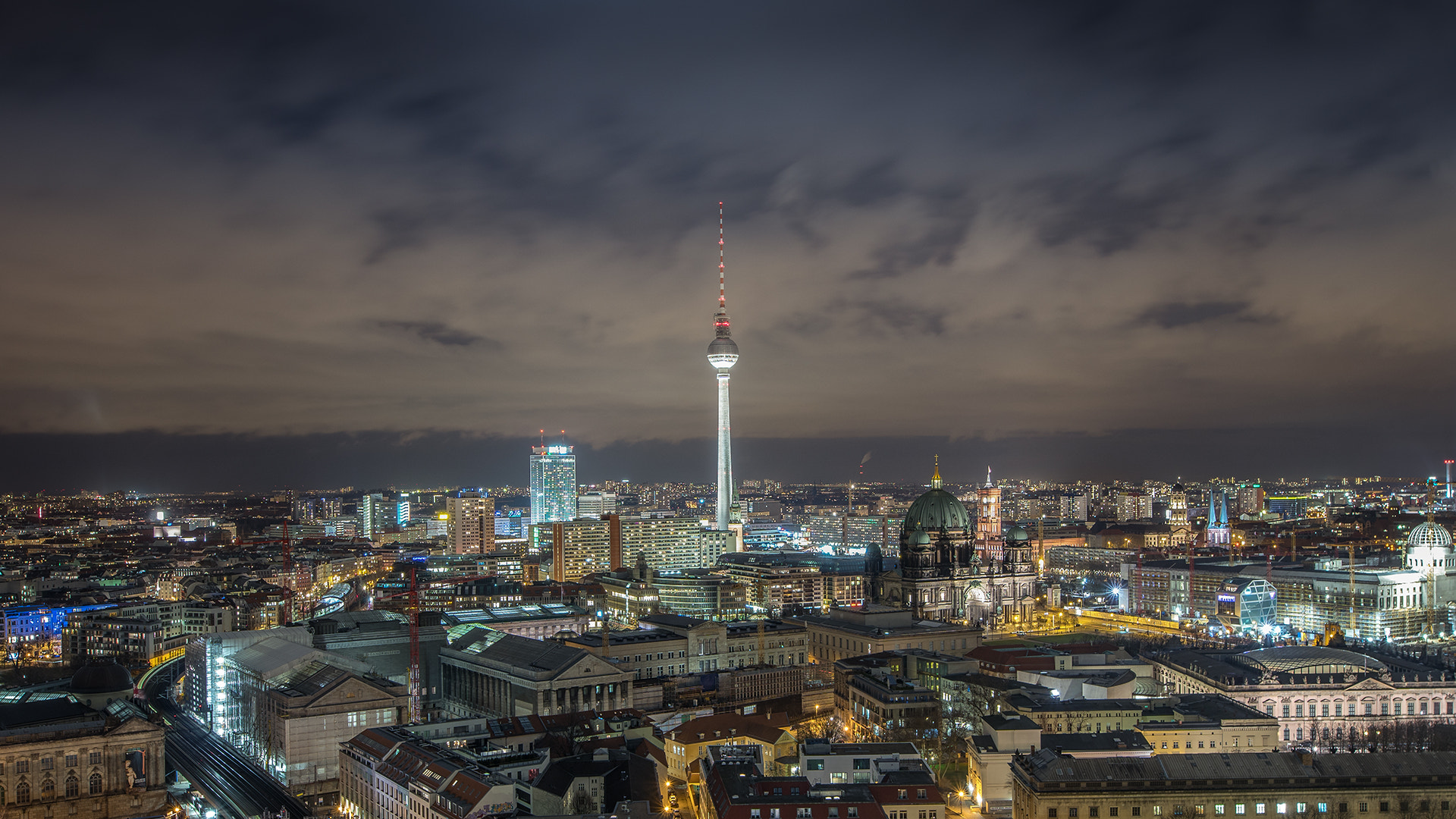 Sony a6300 sample photo. Berlin on top photography