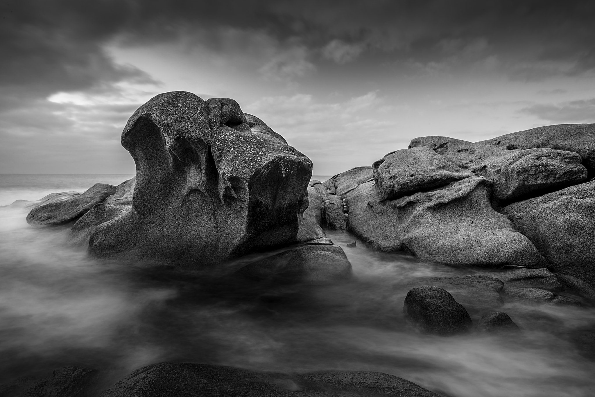 AF Nikkor 28mm f/2.8 sample photo. Costa brava photography