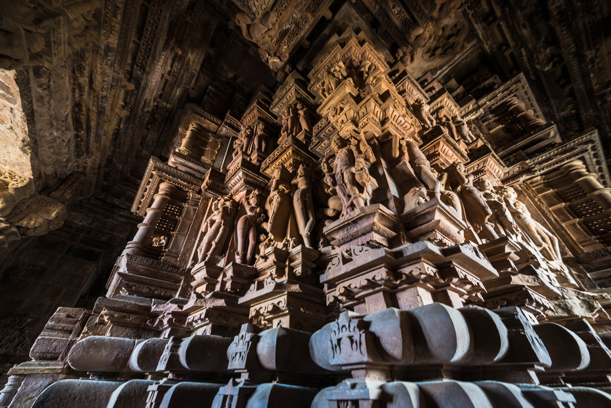Samyang 14mm F2.8 ED AS IF UMC sample photo. Kama sutra temple photography