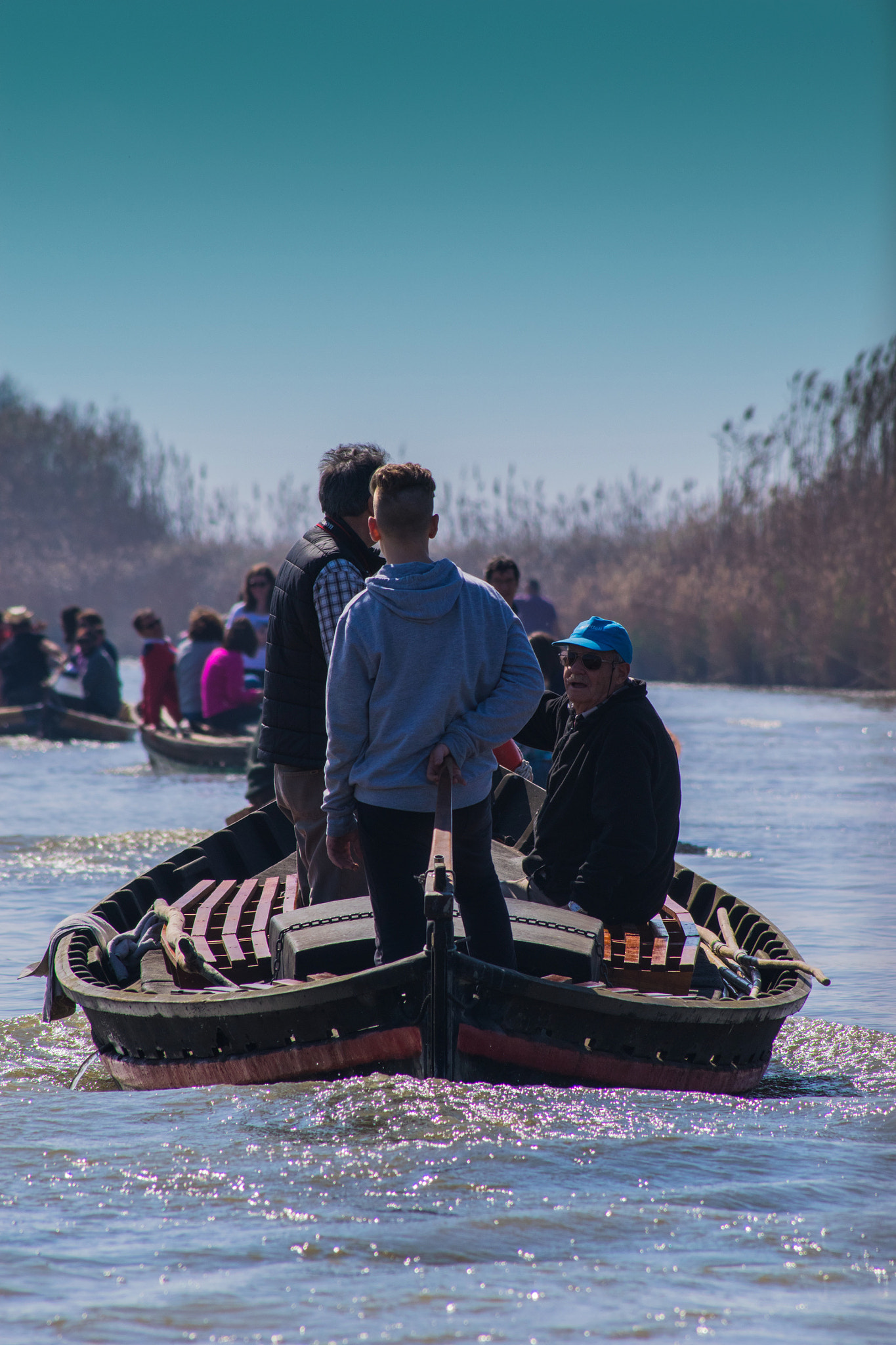 Nikon D3300 + Sigma 70-300mm F4-5.6 APO DG Macro sample photo. Camino de la albufera photography