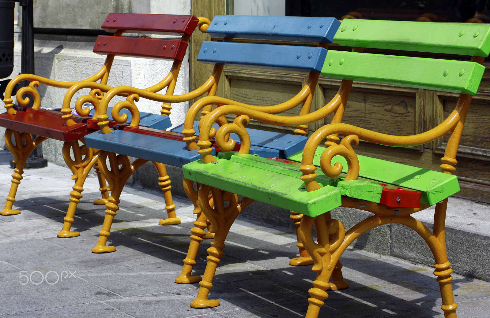 Canon EF 55-200mm F4.5-5.6 II USM sample photo. Sitting colours photography